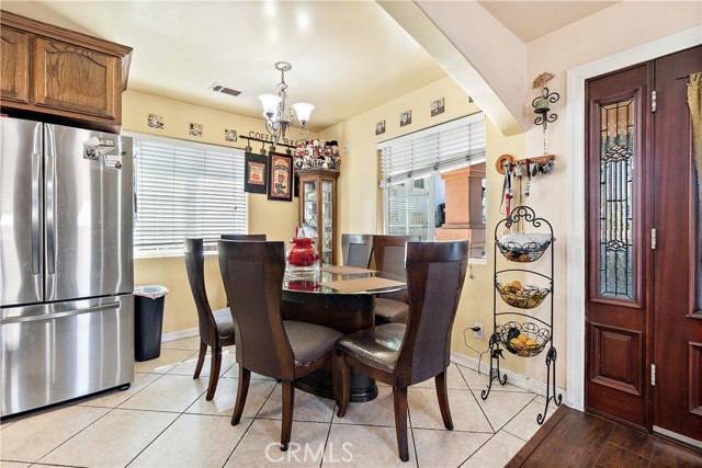 Los Angeles, California, 90022, United States, 5 Bedrooms Bedrooms, ,Residential,For Sale,1979575