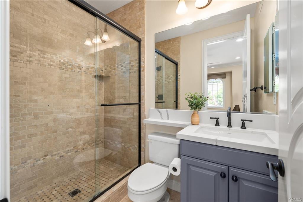 Yorba Linda, California, 92886, United States, 5 Bedrooms Bedrooms, ,5 BathroomsBathrooms,Residential,For Sale,1914183