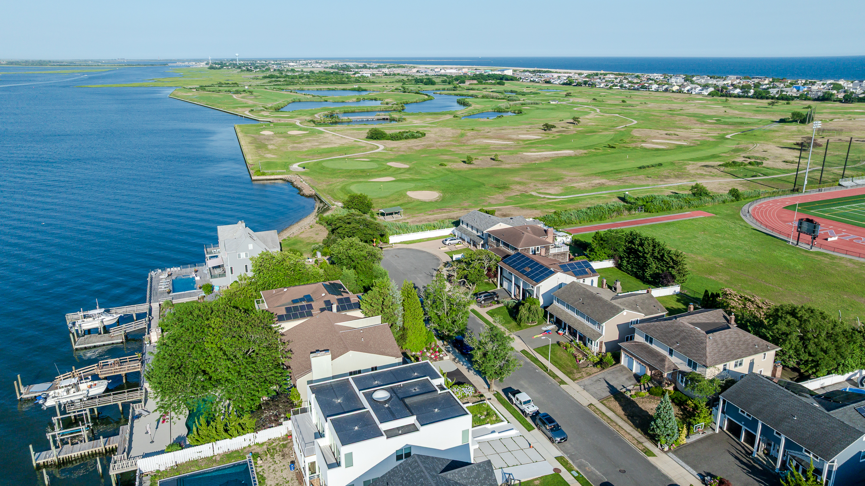  330 Harbor Drive, Lido Beach, NY, 11561 - 物件實景