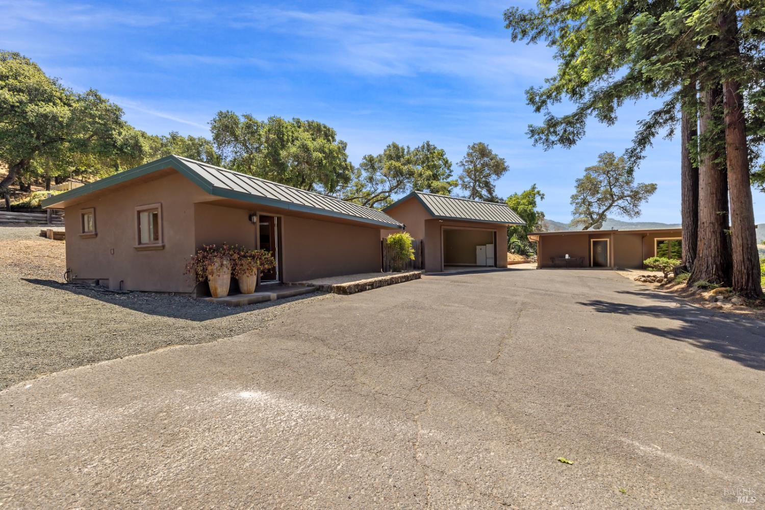 Napa, California, 94558, United States, 3 Bedrooms Bedrooms, ,2 BathroomsBathrooms,Residential,For Sale,1991409