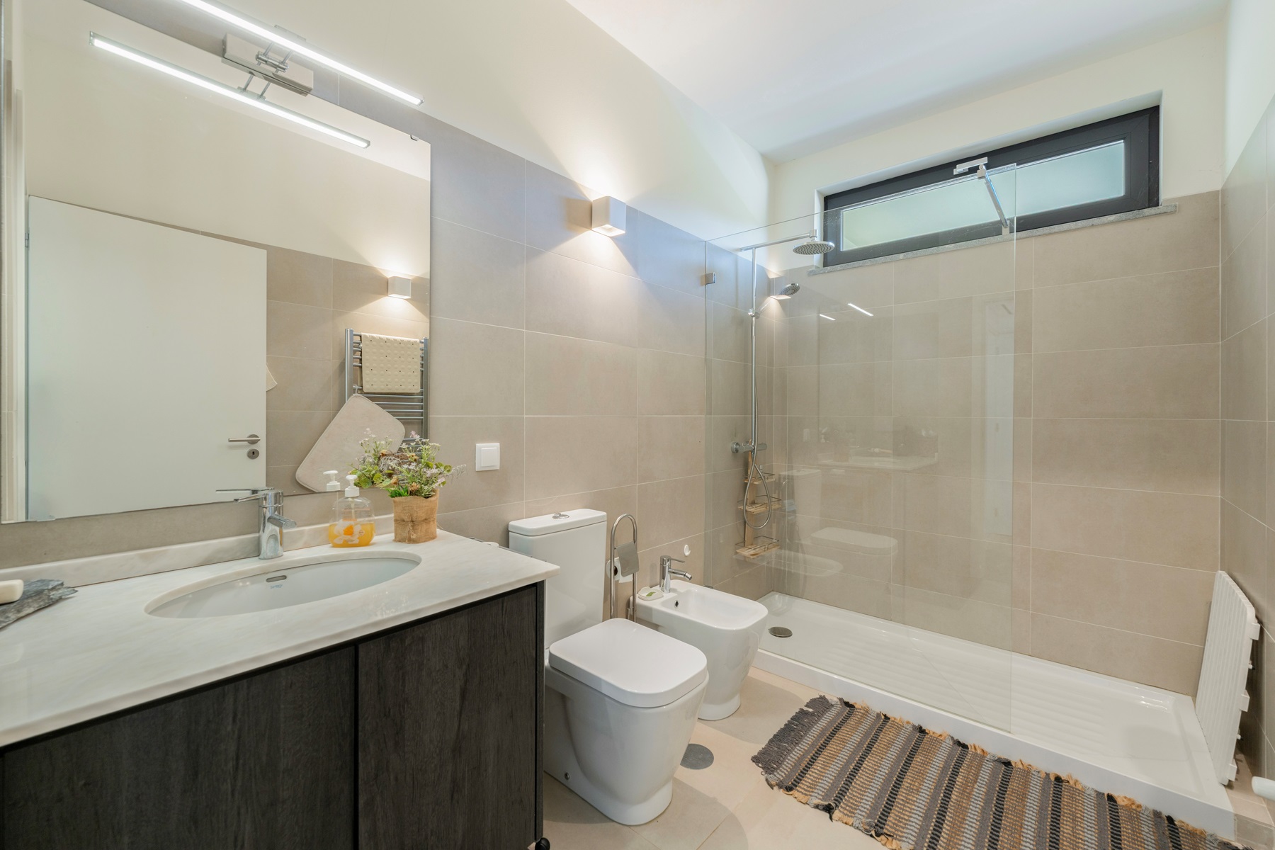  House, 6 bedrooms, for Sale - 物件實景