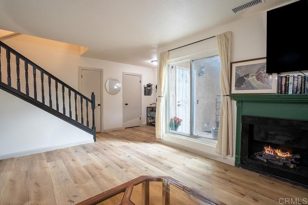 Temecula, California, 92592, United States, 3 Bedrooms Bedrooms, ,3 BathroomsBathrooms,Residential,For Sale,1997164