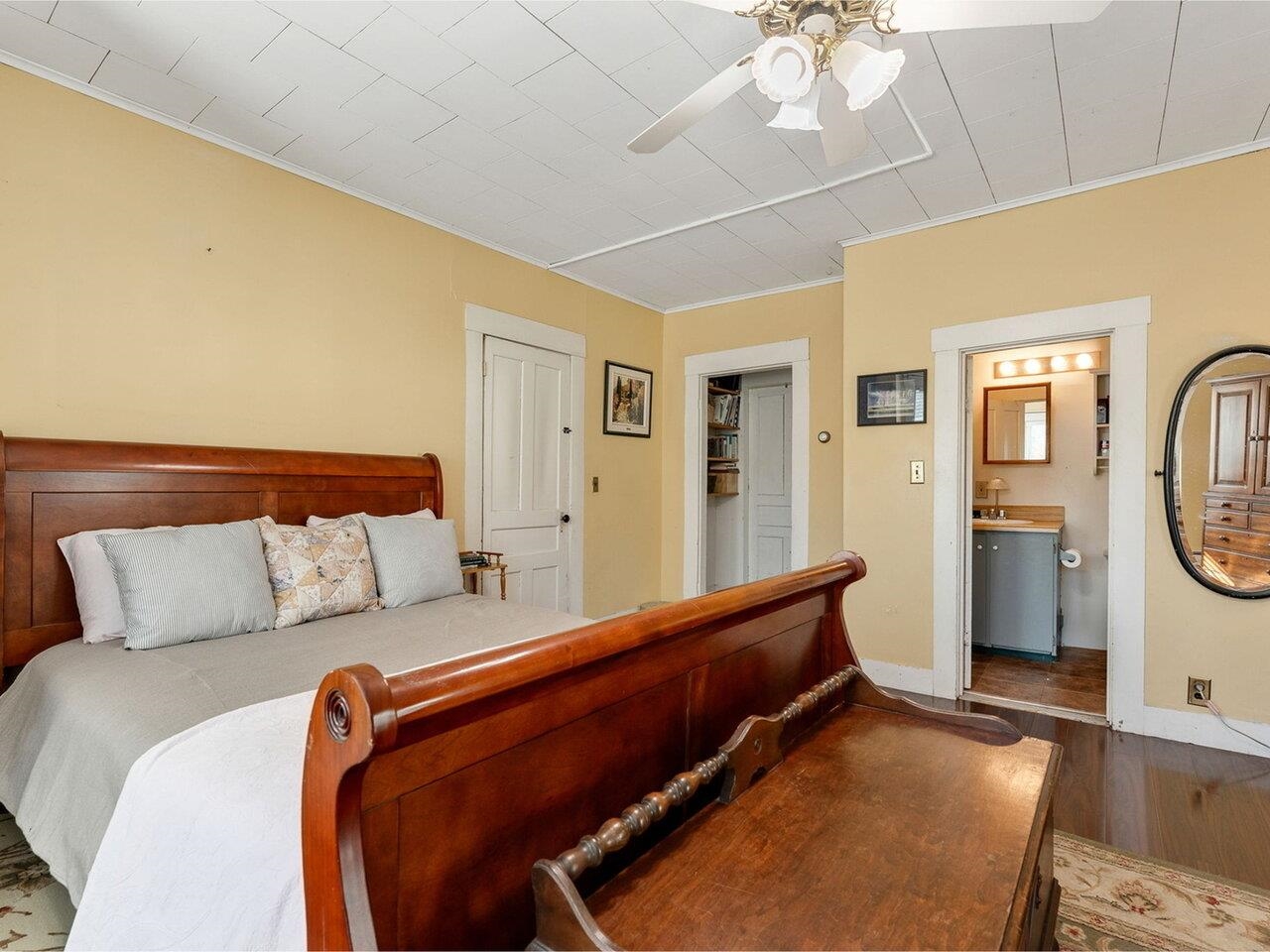 Hardwick, Vermont, 05843, United States, ,Residential,For Sale,1970705