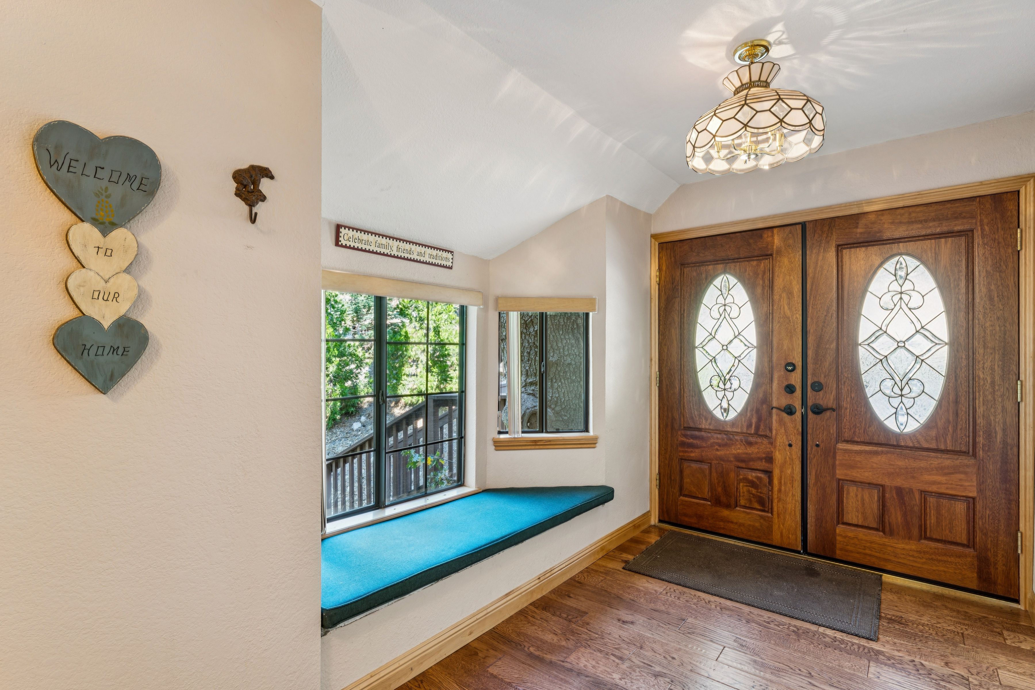  557 Brentwood Drive, Lake Arrowhead, CA 92352 - 物件實景