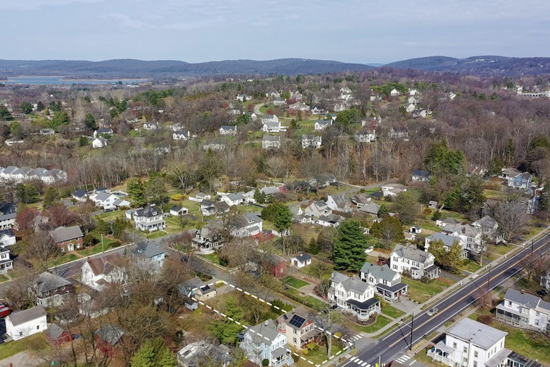  Classic Architectural Details in the Heart of Annandale - 物件實景