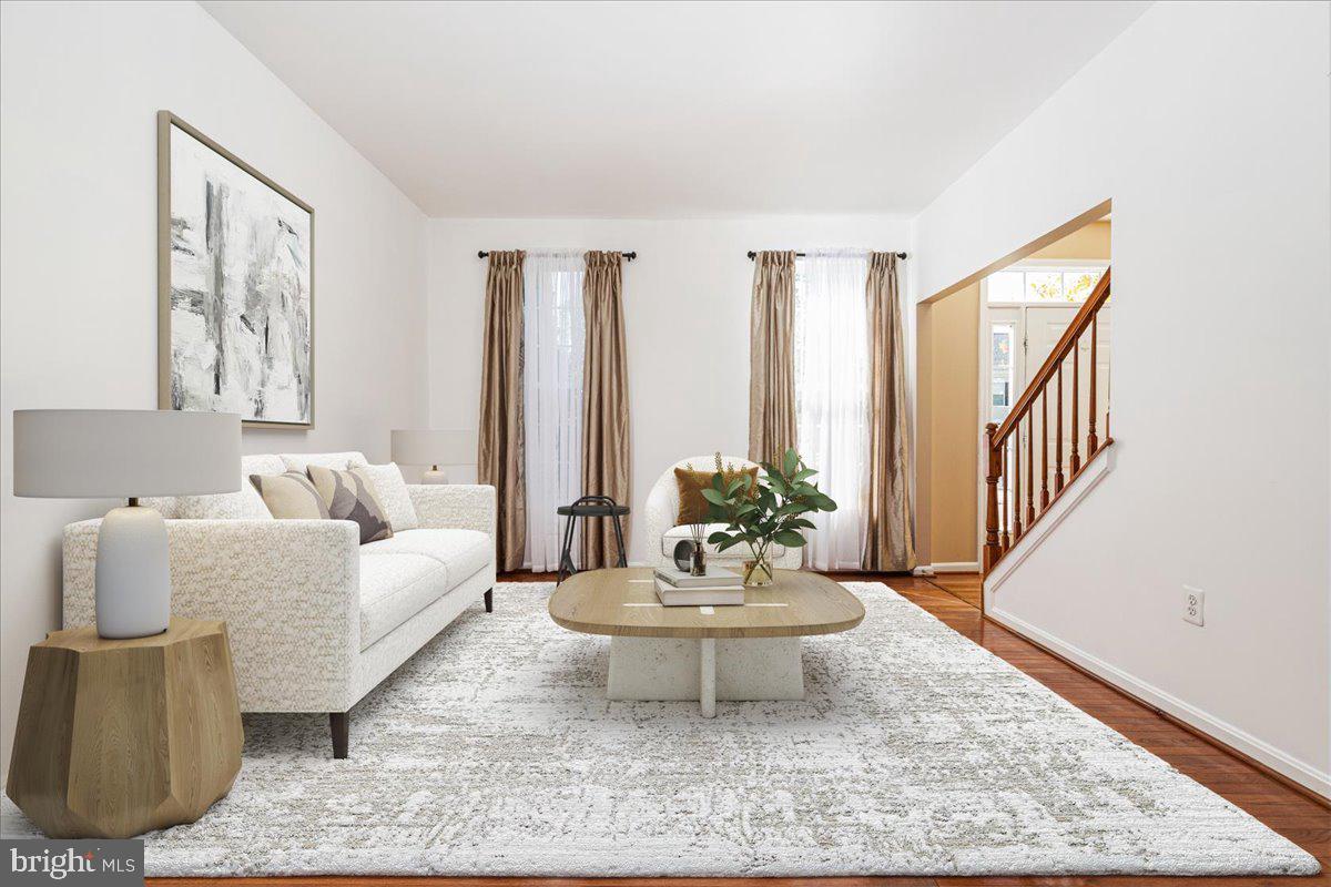 Round Hill, Virginia, 20141, United States, 4 Bedrooms Bedrooms, ,4 BathroomsBathrooms,Residential,For Sale,1987727