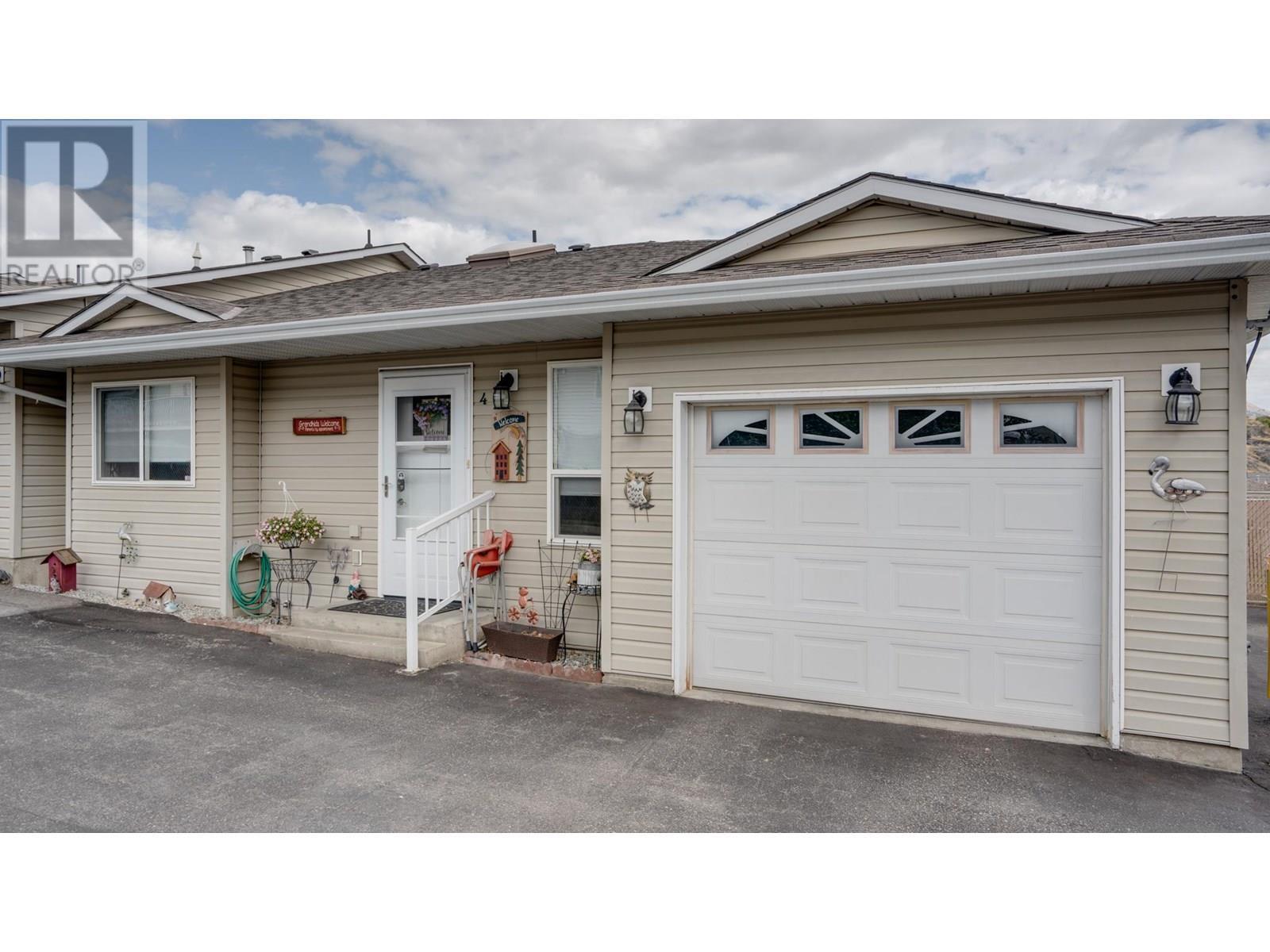 VERNON, British Columbia, V1T 2N4, CA, 3 Bedrooms Bedrooms, ,3 BathroomsBathrooms,Residential,For Sale,1890662