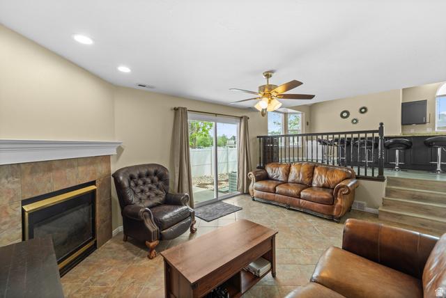 West Jordan, Utah, 84088, United States, 4 Bedrooms Bedrooms, ,3 BathroomsBathrooms,Residential,For Sale,2048230