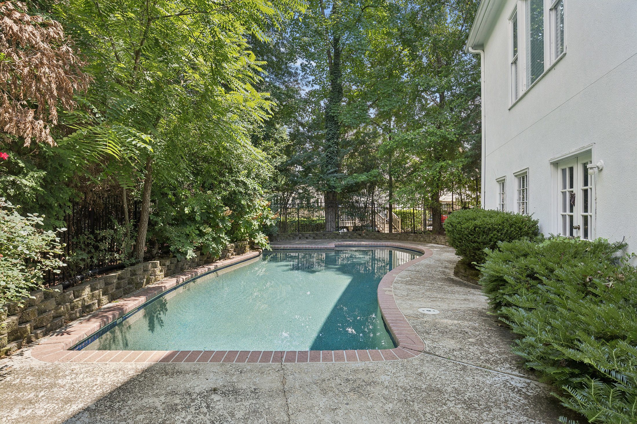  Beautifully Renovated French Provincial Home in Peachtree Corners - 物件實景