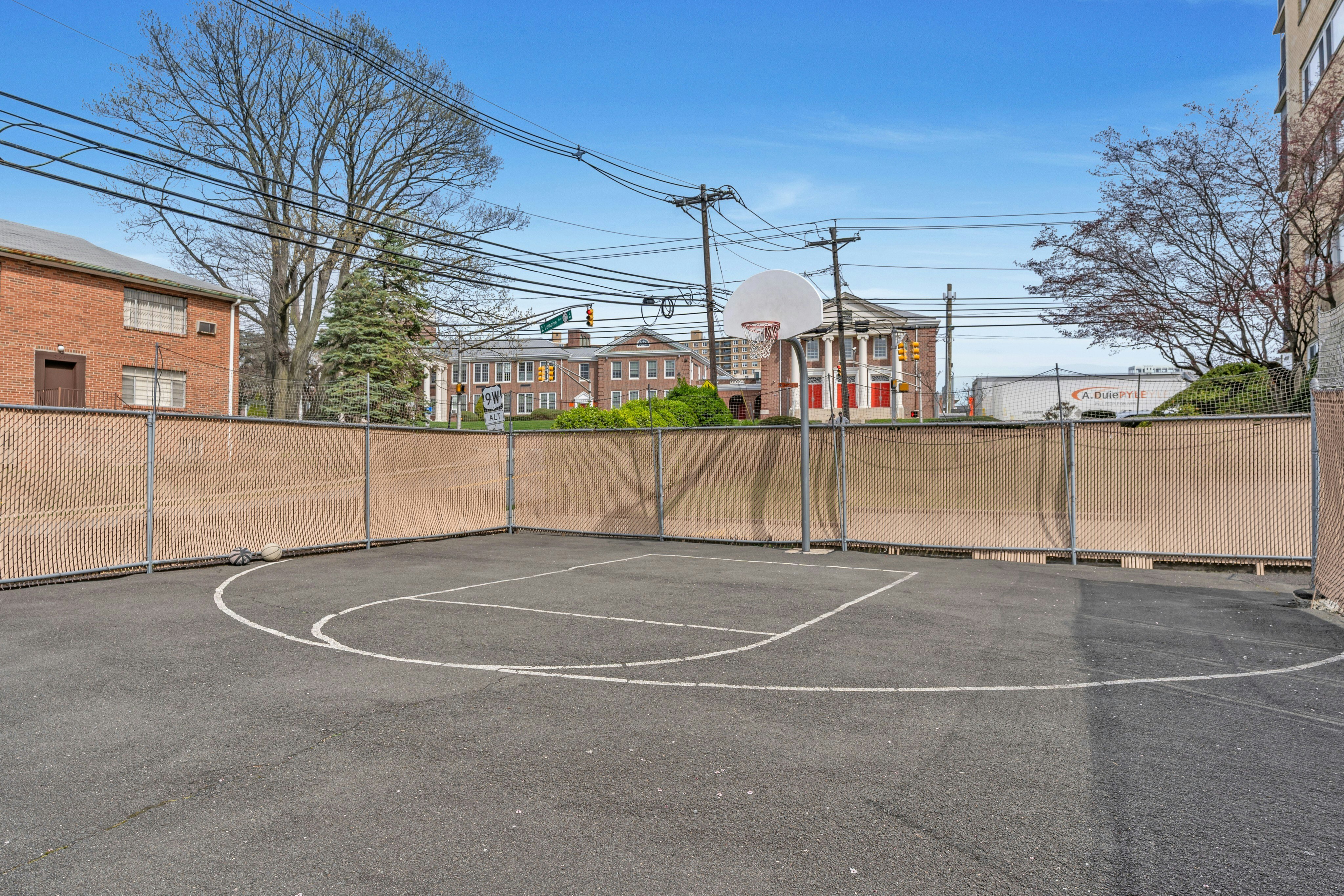  2185 Lemoine Avenue, Fort Lee, NJ, 07024 - 物件實景