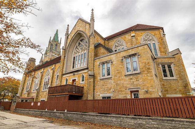 Concord, New Hampshire, 03301, United States, 3 Bedrooms Bedrooms, ,2 BathroomsBathrooms,Residential,For Sale,1986061