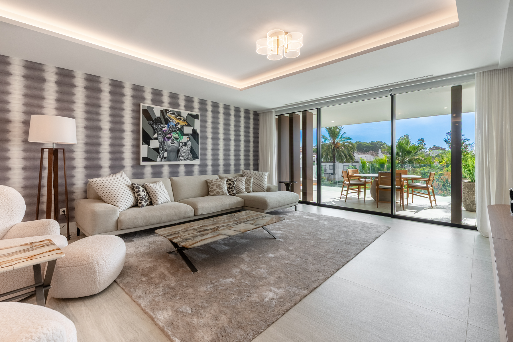  Beachfront apartment with exceptional resort amenities in Estepona - 物件實景