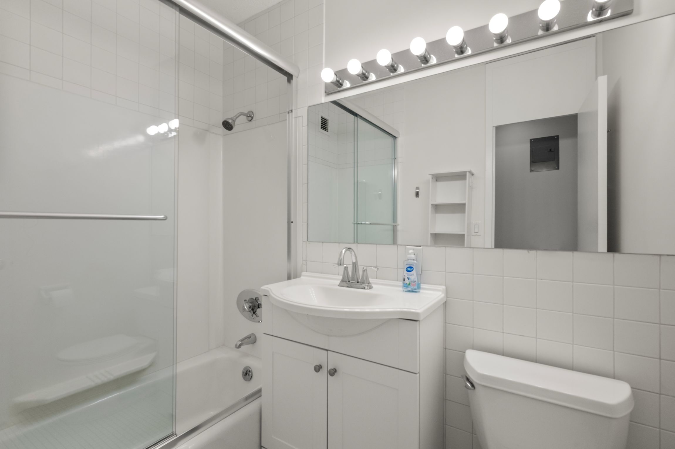  85 East India Row, Unit 10G, Boston, MA, 02110 - 物件實景