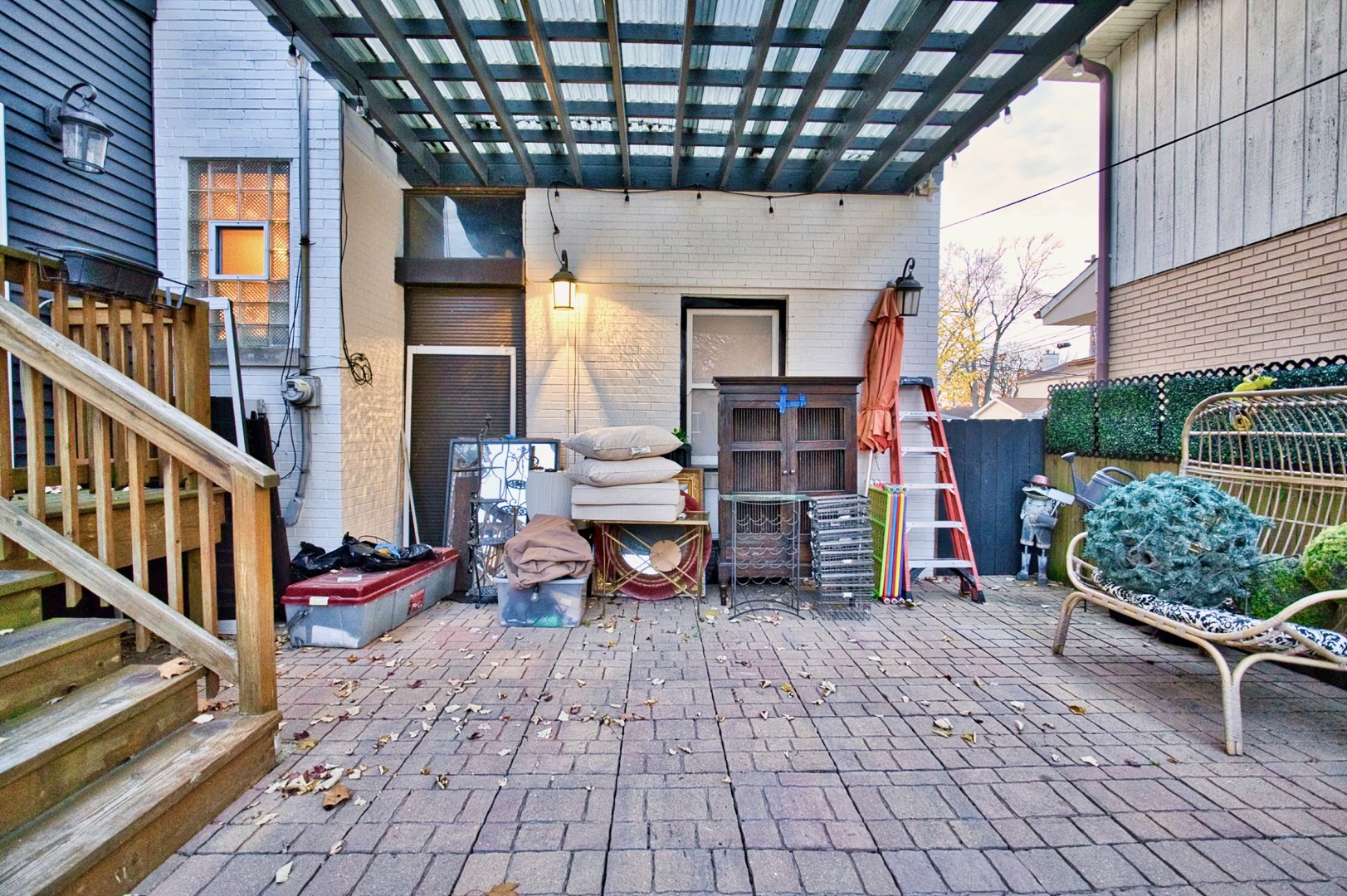 Skokie, Illinois, 60077, United States, 3 Bedrooms Bedrooms, ,4 BathroomsBathrooms,Residential,For Sale,2008583