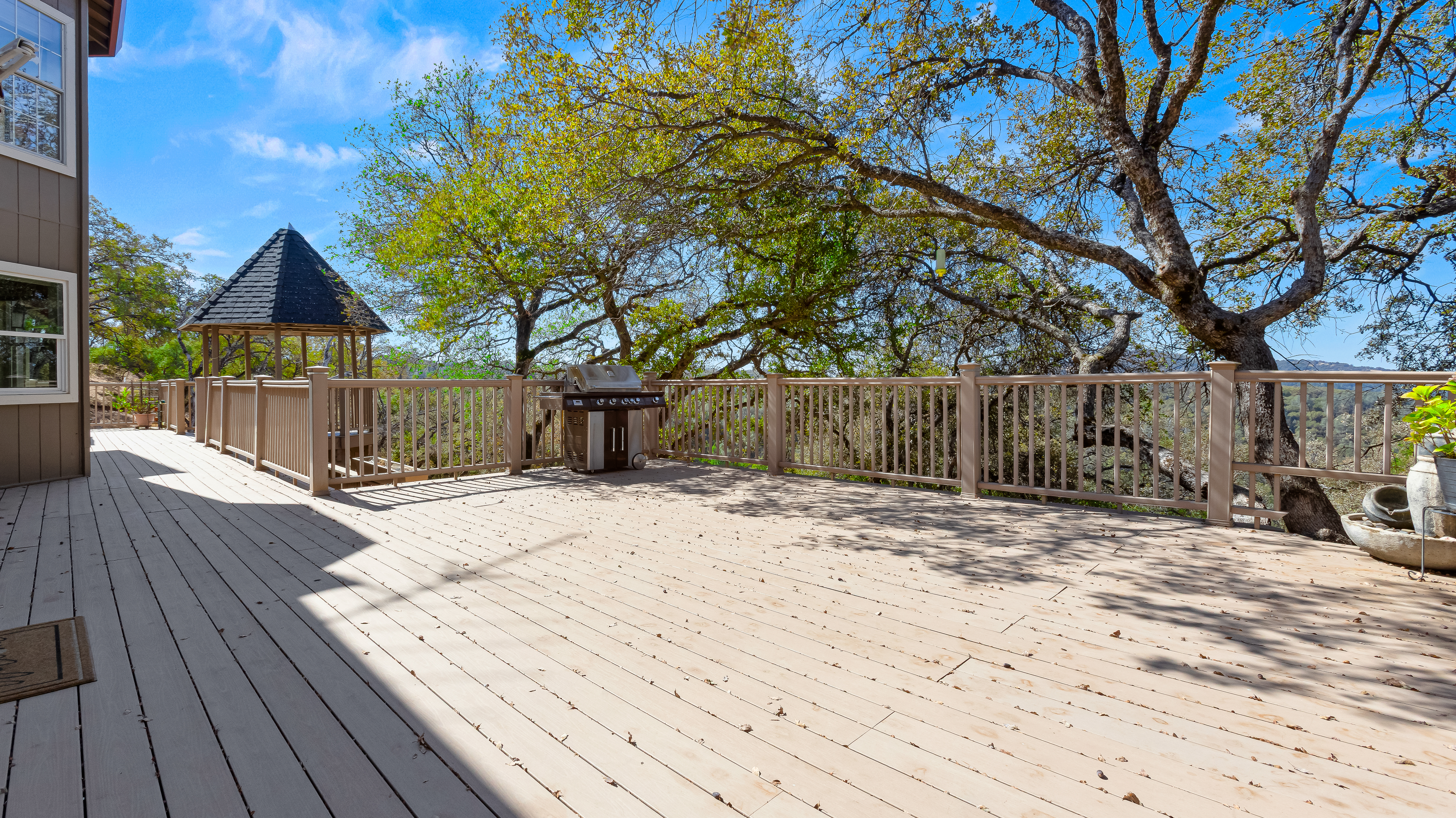  8681 Riverwood Drive, Placerville, CA 95667 - 物件實景