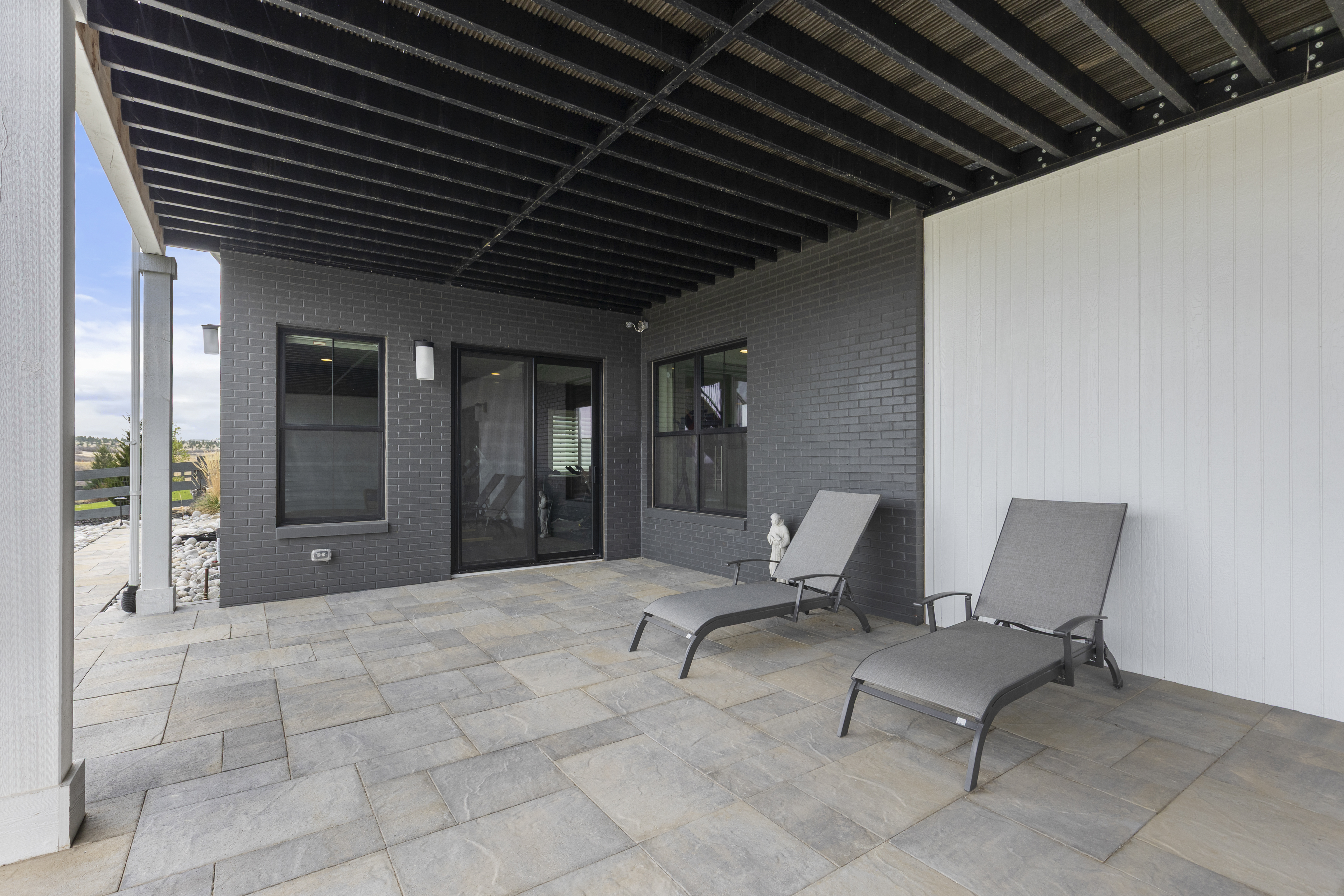  Blend of Incredible Design and Unmatched Privacy - 物件實景