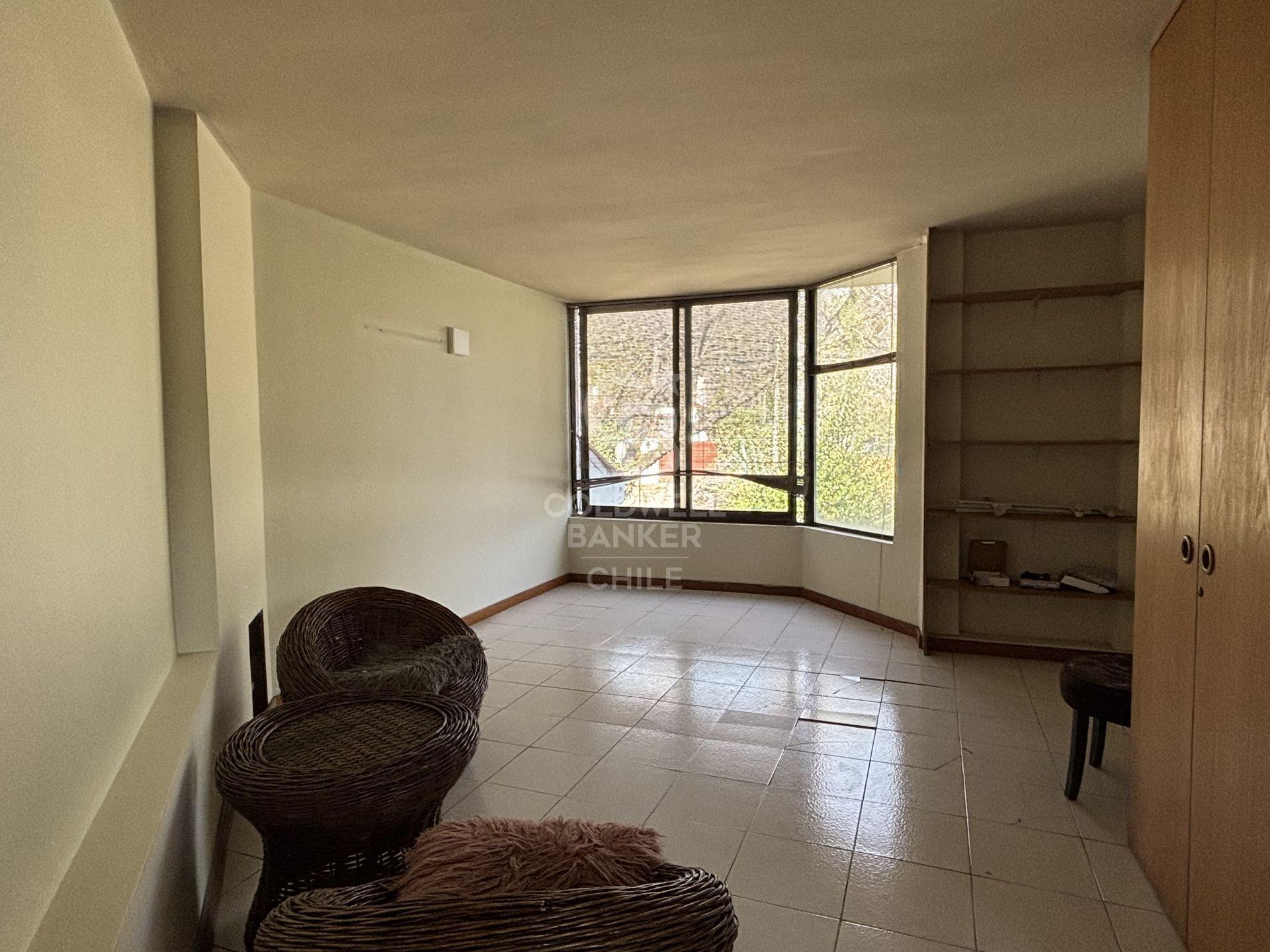Las Condes, Chile, 4 Bedrooms Bedrooms, ,3 BathroomsBathrooms,Residential,For Sale,1972630