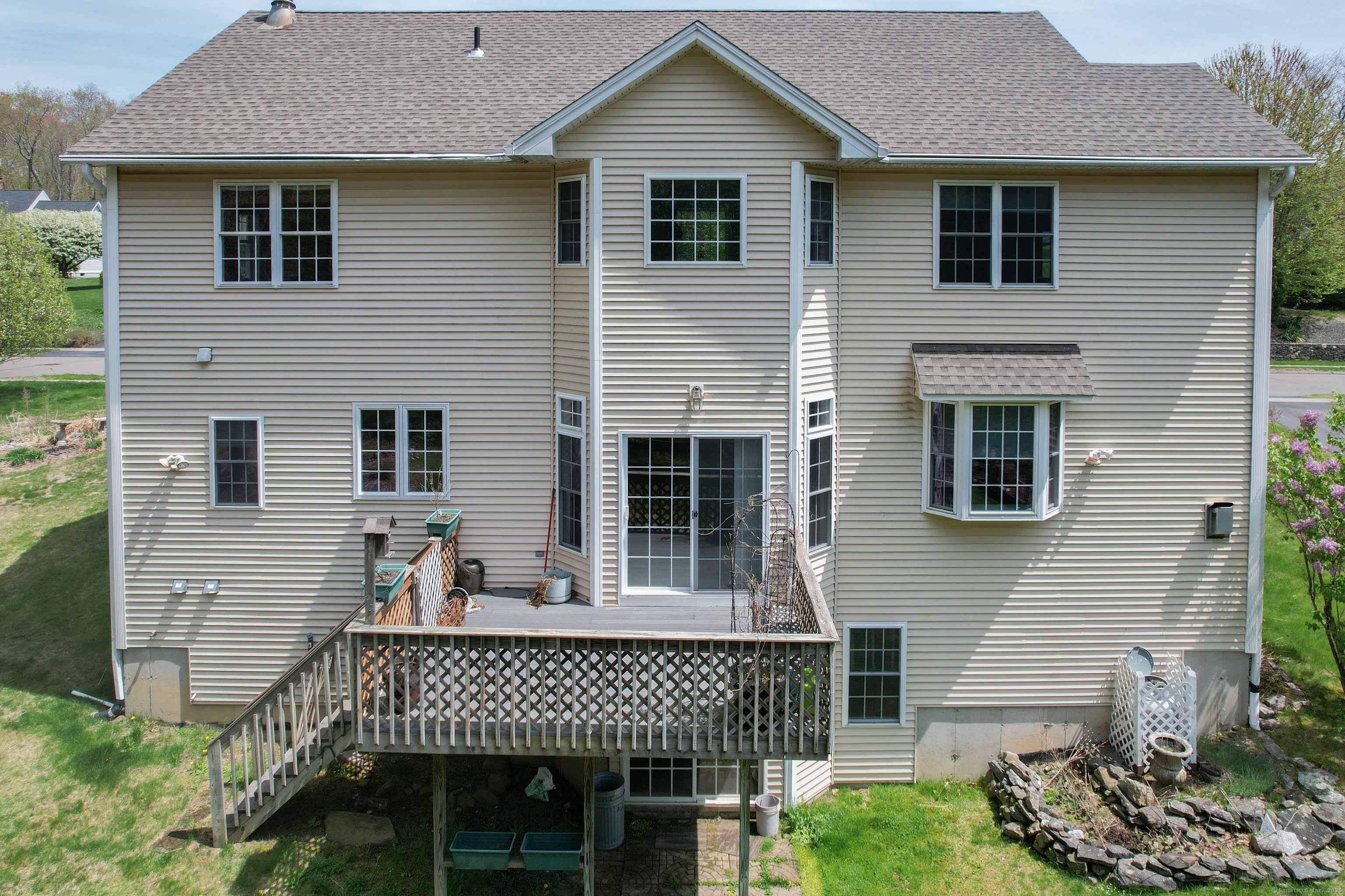 Bristol, Connecticut, 06010, United States, 3 Bedrooms Bedrooms, ,3 BathroomsBathrooms,Residential,For Sale,1804517
