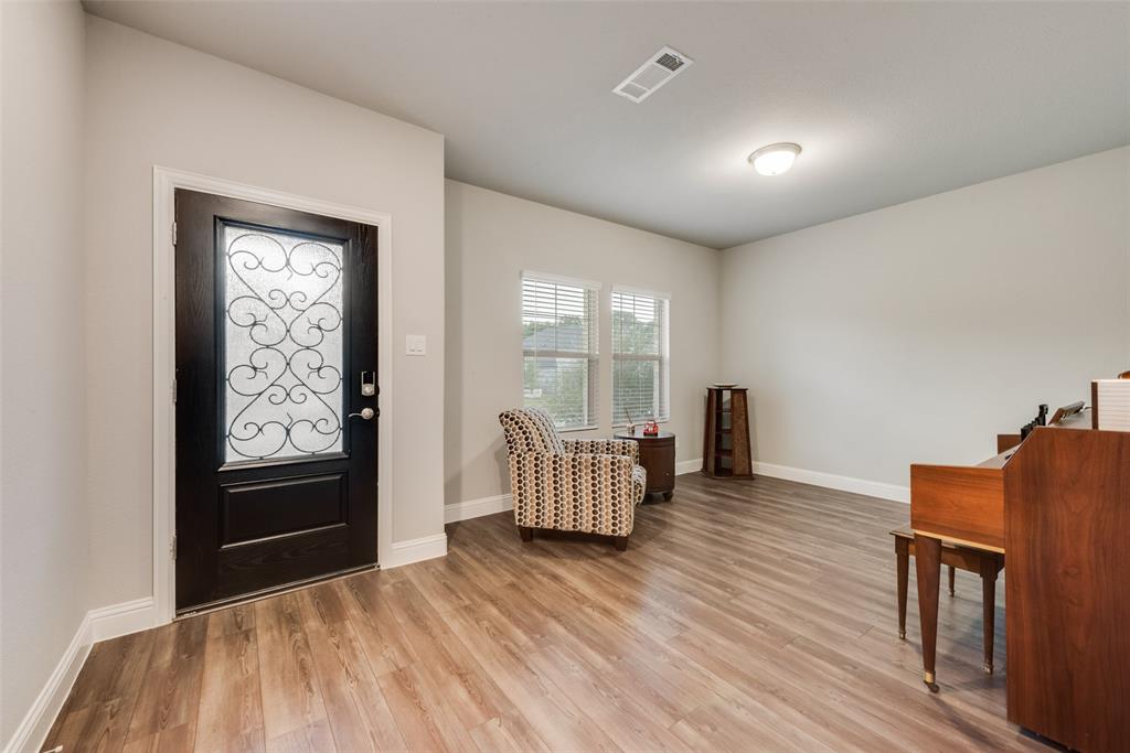 Melissa, Texas, 75454, United States, 4 Bedrooms Bedrooms, ,4 BathroomsBathrooms,Residential,For Sale,1900978