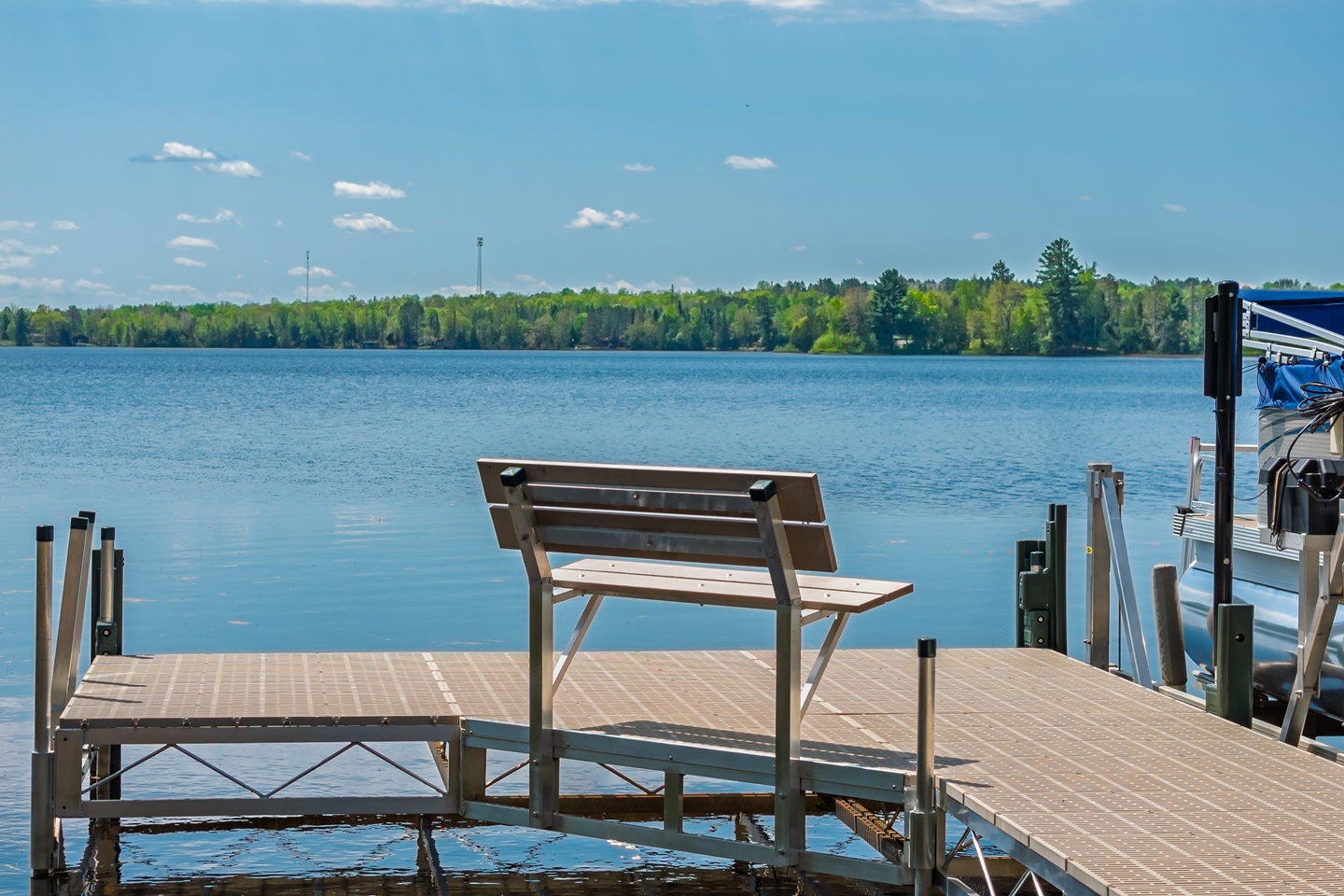 Oma, Wisconsin, 54534, United States, 2 Bedrooms Bedrooms, ,1 BathroomBathrooms,Residential,For Sale,2048309