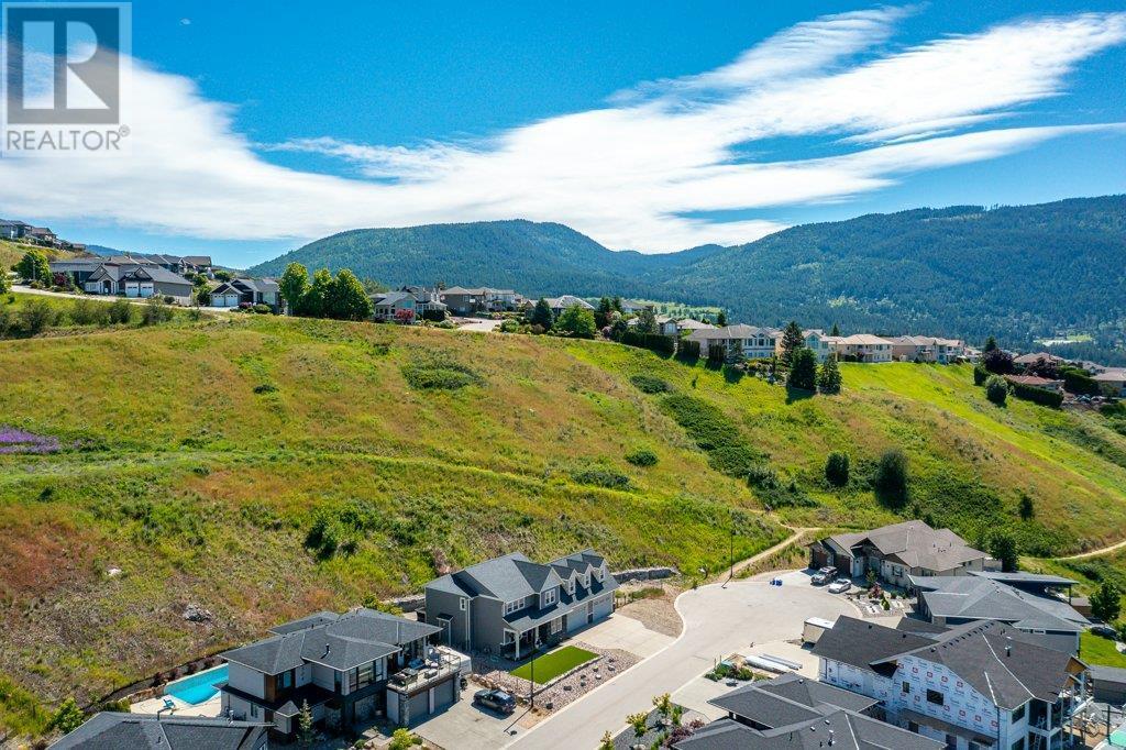 VERNON, British Columbia, V1B 0A3, CA, 4 Bedrooms Bedrooms, ,2 BathroomsBathrooms,Residential,For Sale,1907327