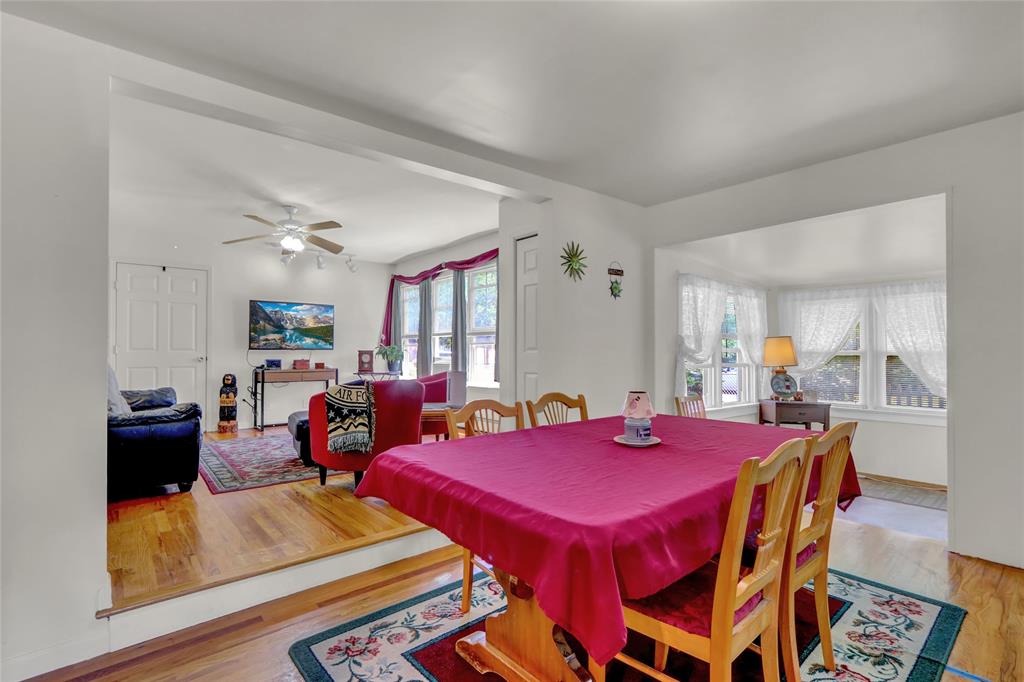 Mastic Beach, New York, 11951, United States, 5 Bedrooms Bedrooms, ,3 BathroomsBathrooms,Residential,For Sale,1974757
