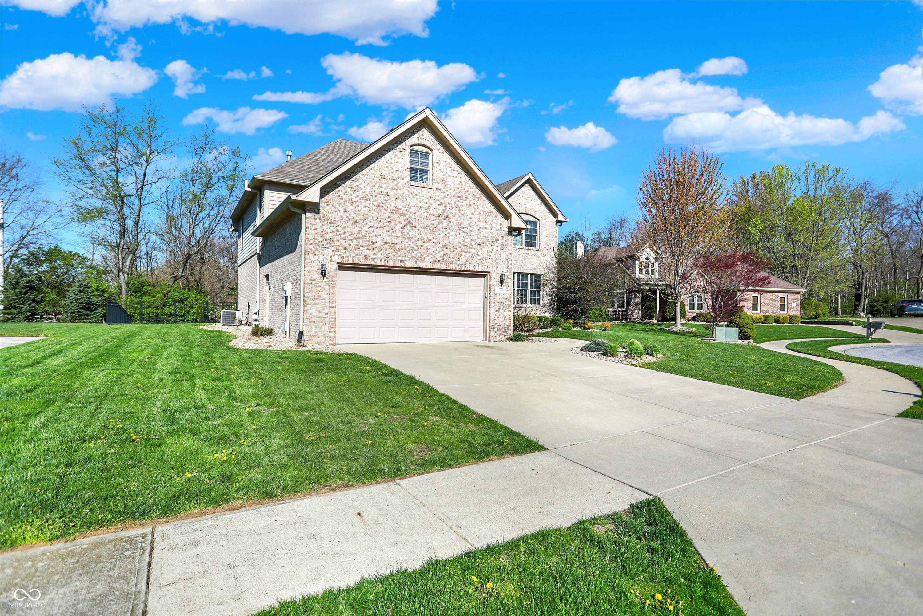 Greenwood, Indiana, 46142, United States, 4 Bedrooms Bedrooms, ,3 BathroomsBathrooms,Residential,For Sale,1921010