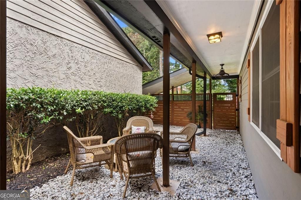 Marietta, Georgia, 30062, United States, 3 Bedrooms Bedrooms, ,2 BathroomsBathrooms,Residential,For Sale,1922558