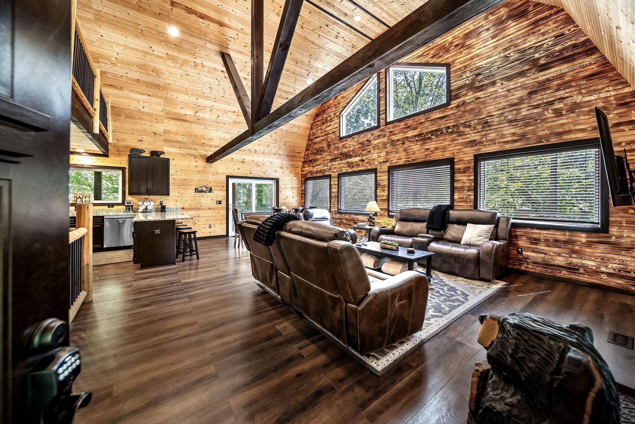 Rockbridge, Ohio, 43149, United States, 4 Bedrooms Bedrooms, ,3 BathroomsBathrooms,Residential,For Sale,1947972