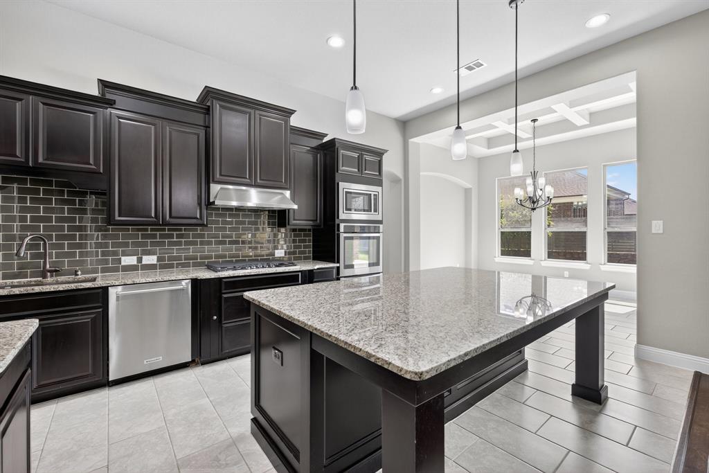 Argyle, Texas, 76226, United States, 4 Bedrooms Bedrooms, ,4 BathroomsBathrooms,Residential,For Sale,2001915