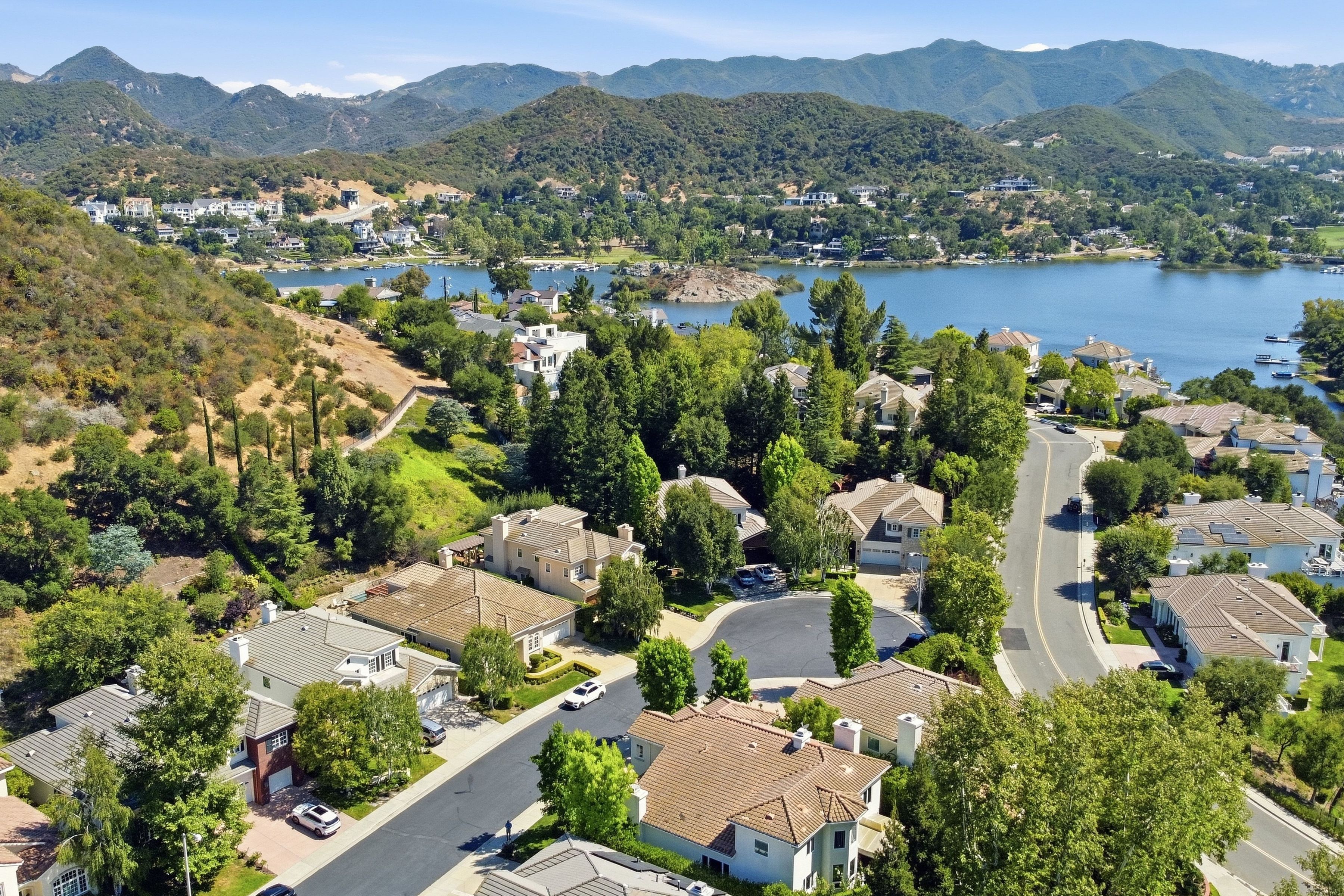  254 Baybrook Court, Lake Sherwood - 物件實景