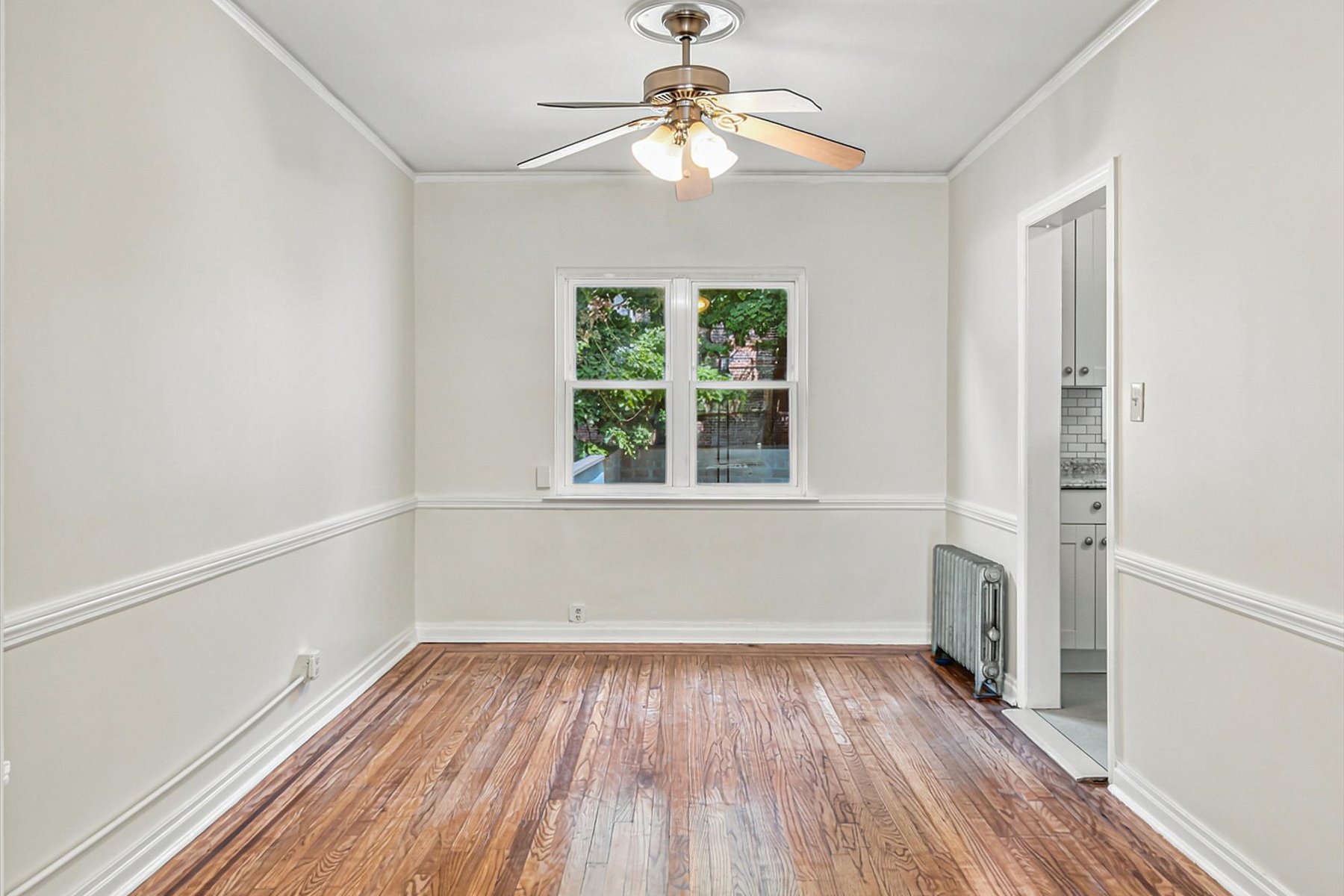  20-46 26th Street, Astoria, NY, 11105 - 物件實景