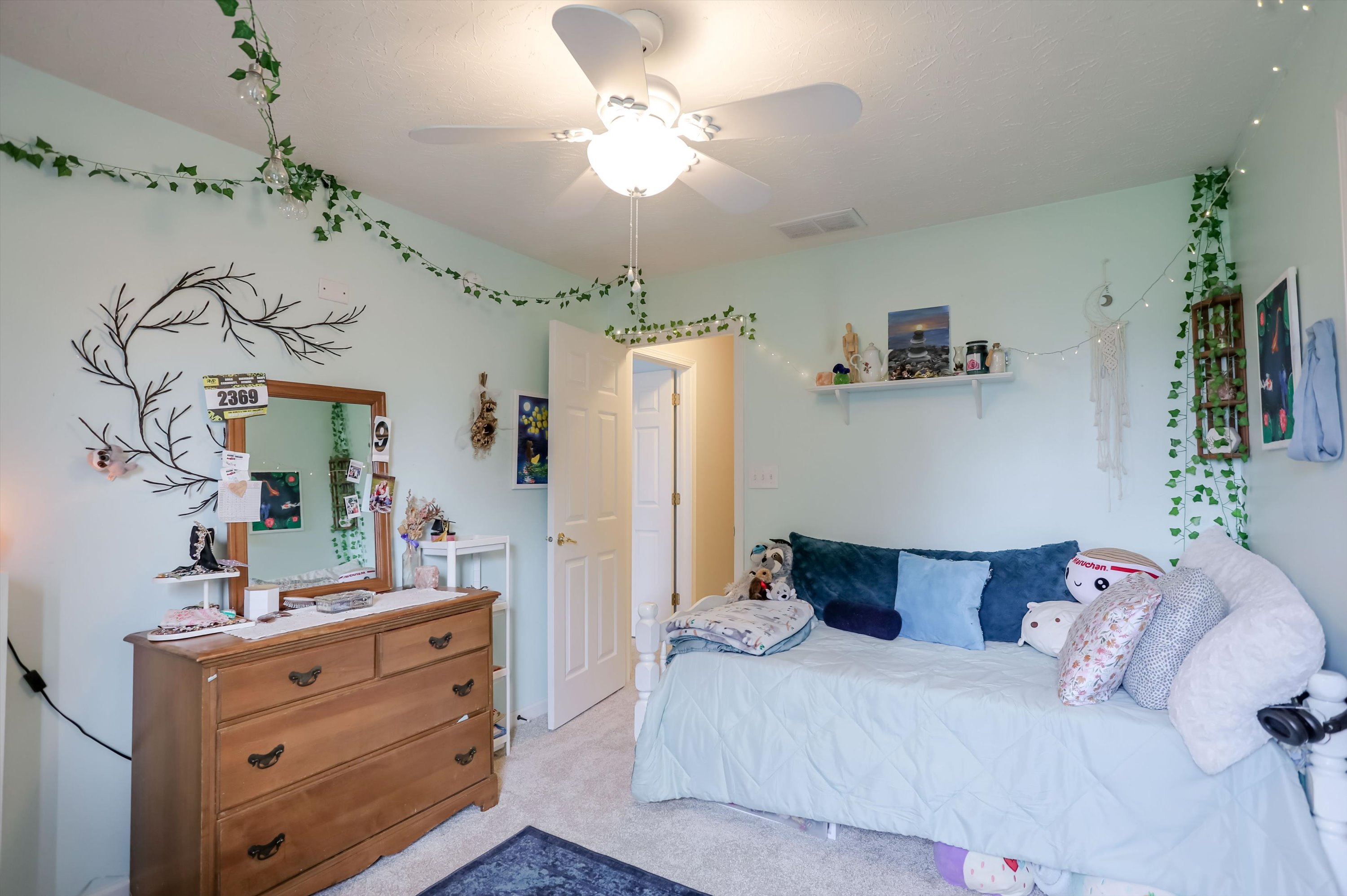  Fresh & Updated 4 Bedroom Avon Home - 物件實景