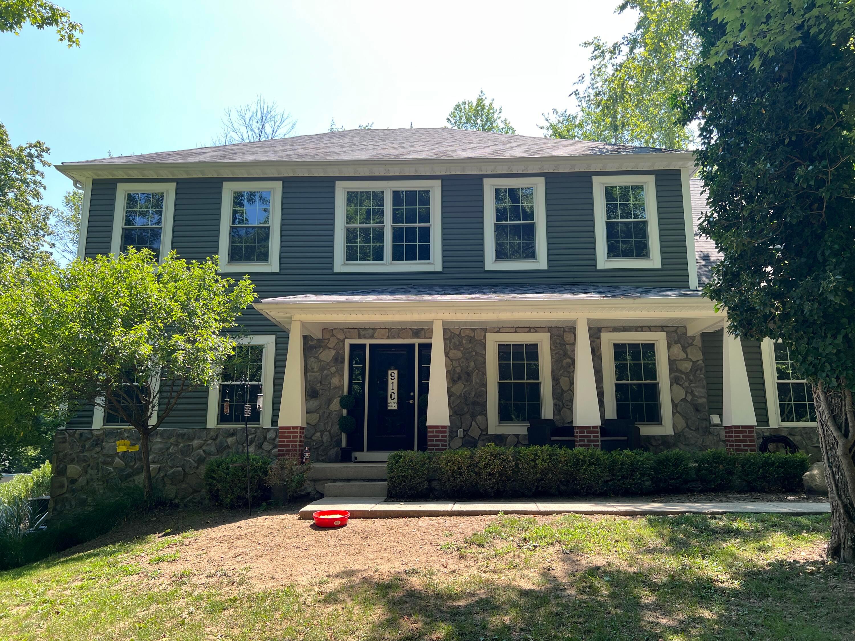 Newark, Ohio, 43055, United States, 4 Bedrooms Bedrooms, ,3 BathroomsBathrooms,Residential,For Sale,1928716