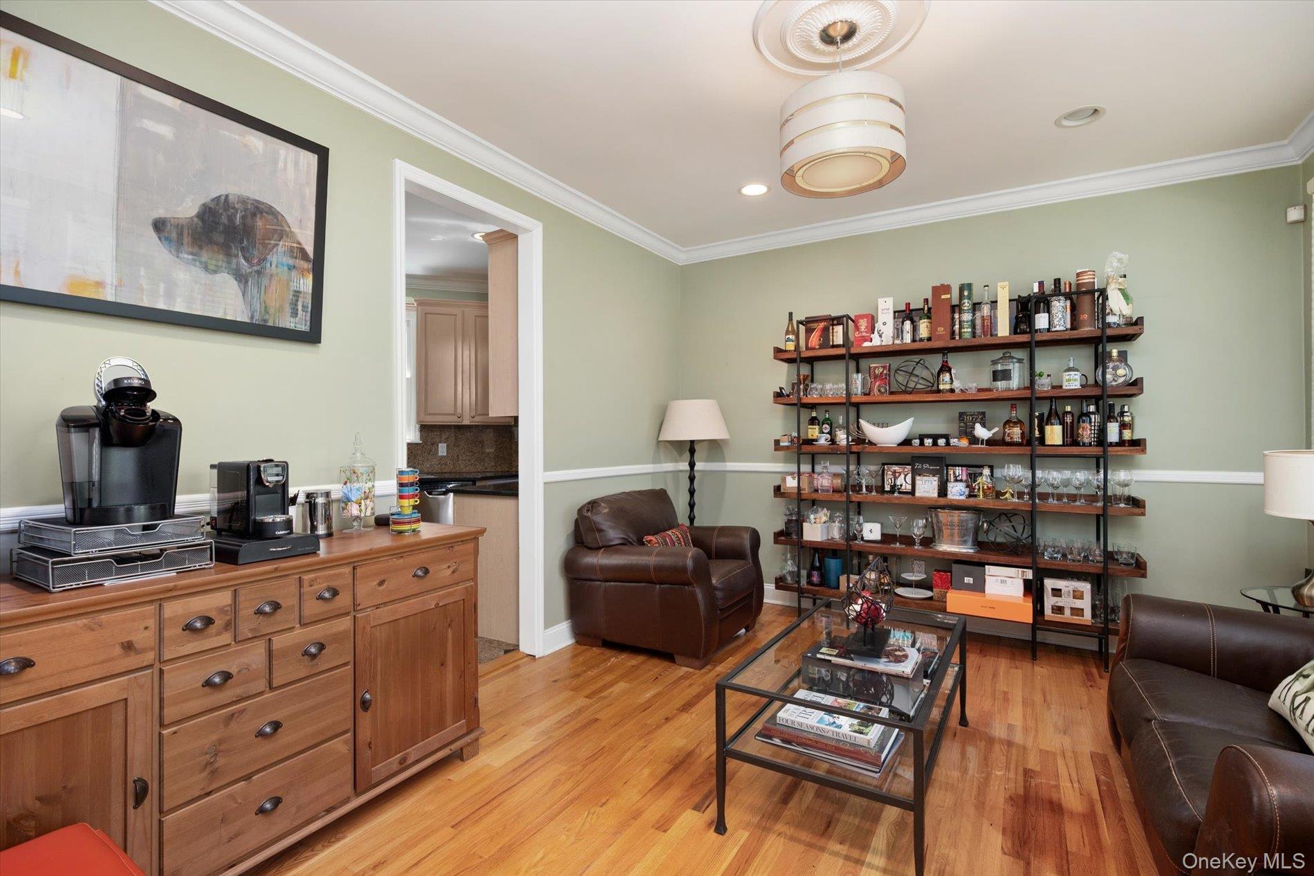  15 Church Street, Roslyn, NY, 11576 - 物件實景