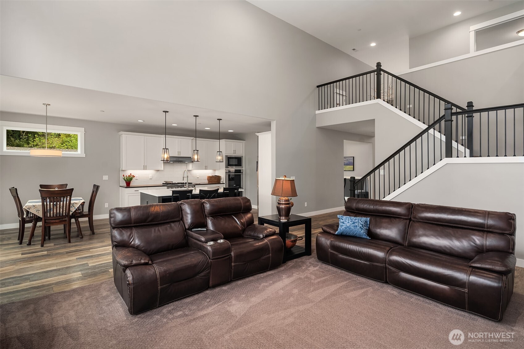 Seattle, Washington, 98178, United States, 4 Bedrooms Bedrooms, ,3 BathroomsBathrooms,Residential,For Sale,1793802