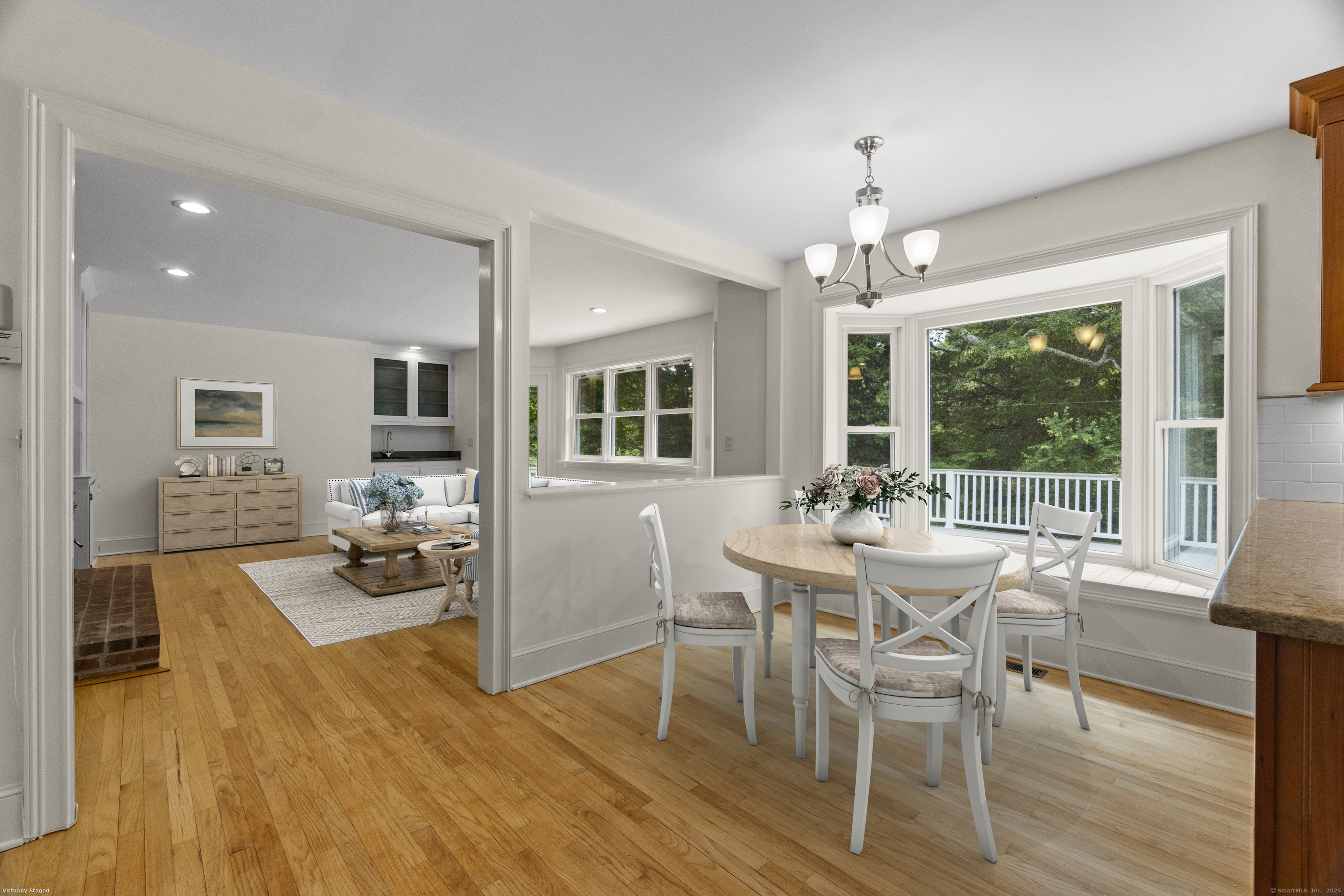 Old Lyme, Connecticut, 06371, United States, 4 Bedrooms Bedrooms, ,5 BathroomsBathrooms,Residential,For Sale,1987978