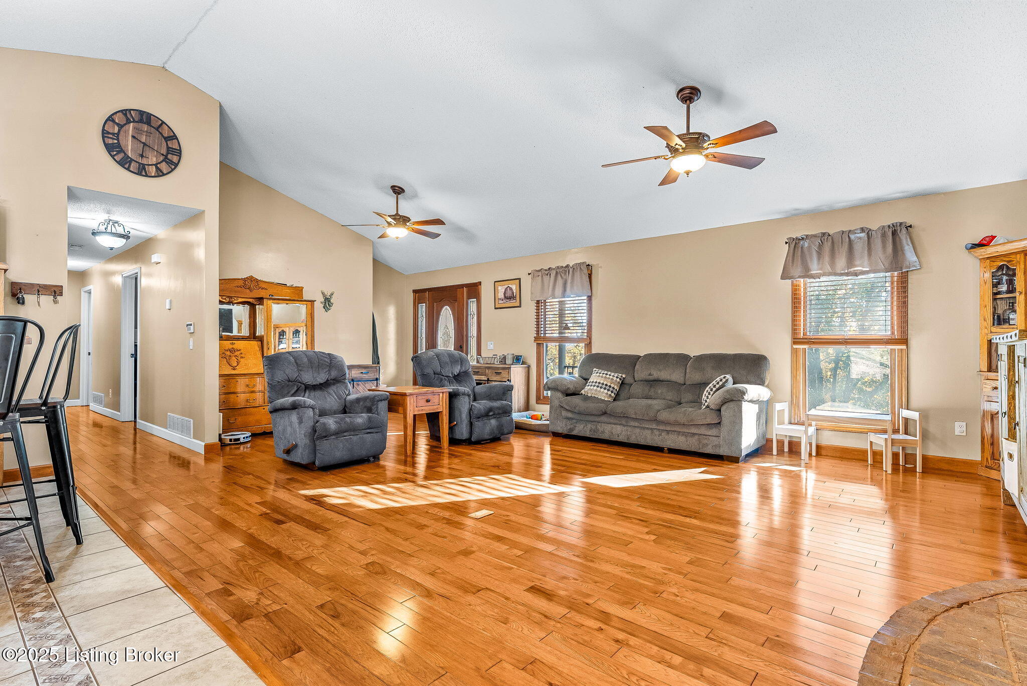 Boston, Kentucky, 40107, United States, 3 Bedrooms Bedrooms, ,2 BathroomsBathrooms,Residential,For Sale,1988918