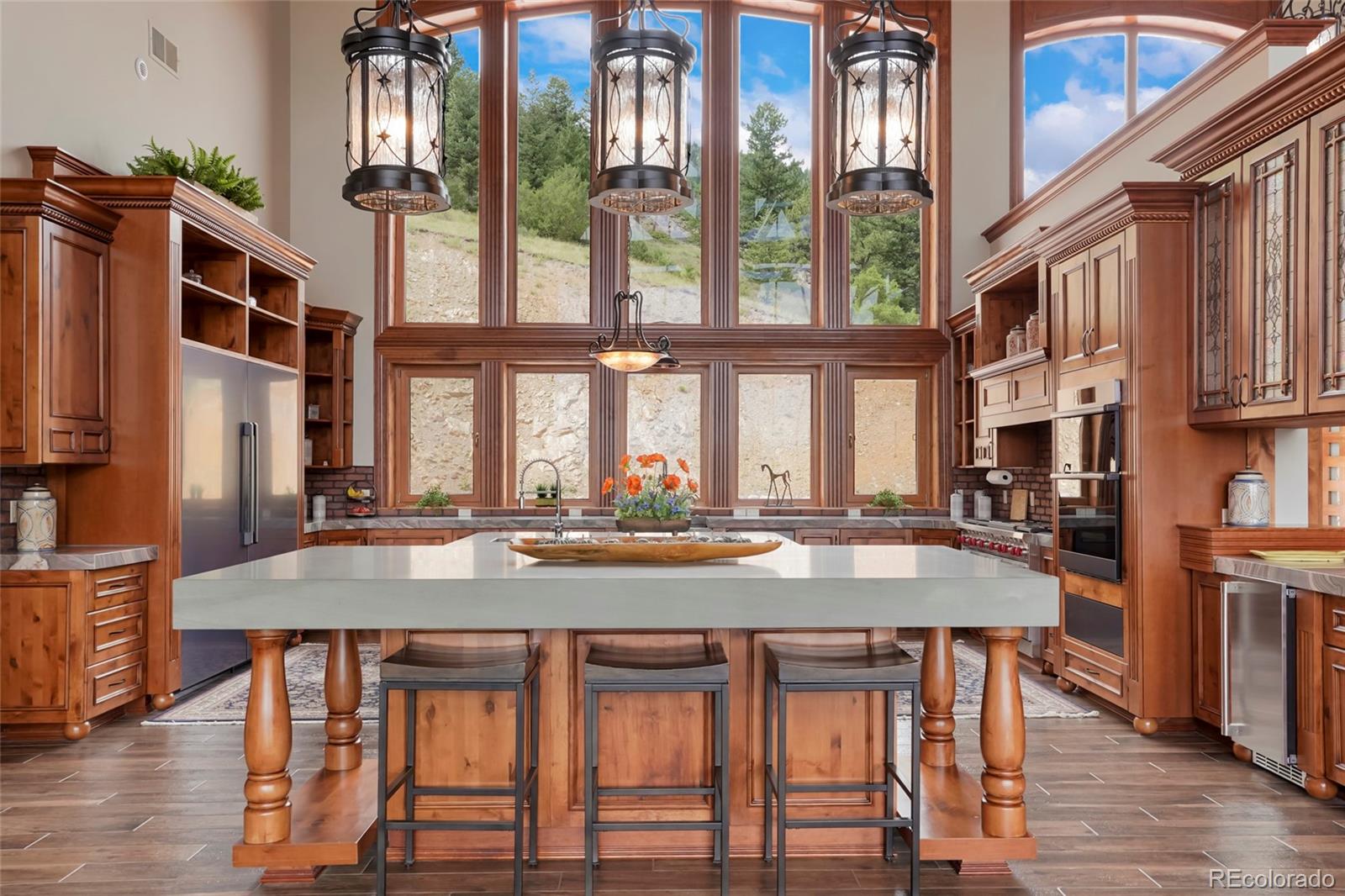 Estes Park, Colorado, 80517, United States, 6 Bedrooms Bedrooms, ,4 BathroomsBathrooms,Residential,For Sale,1948070