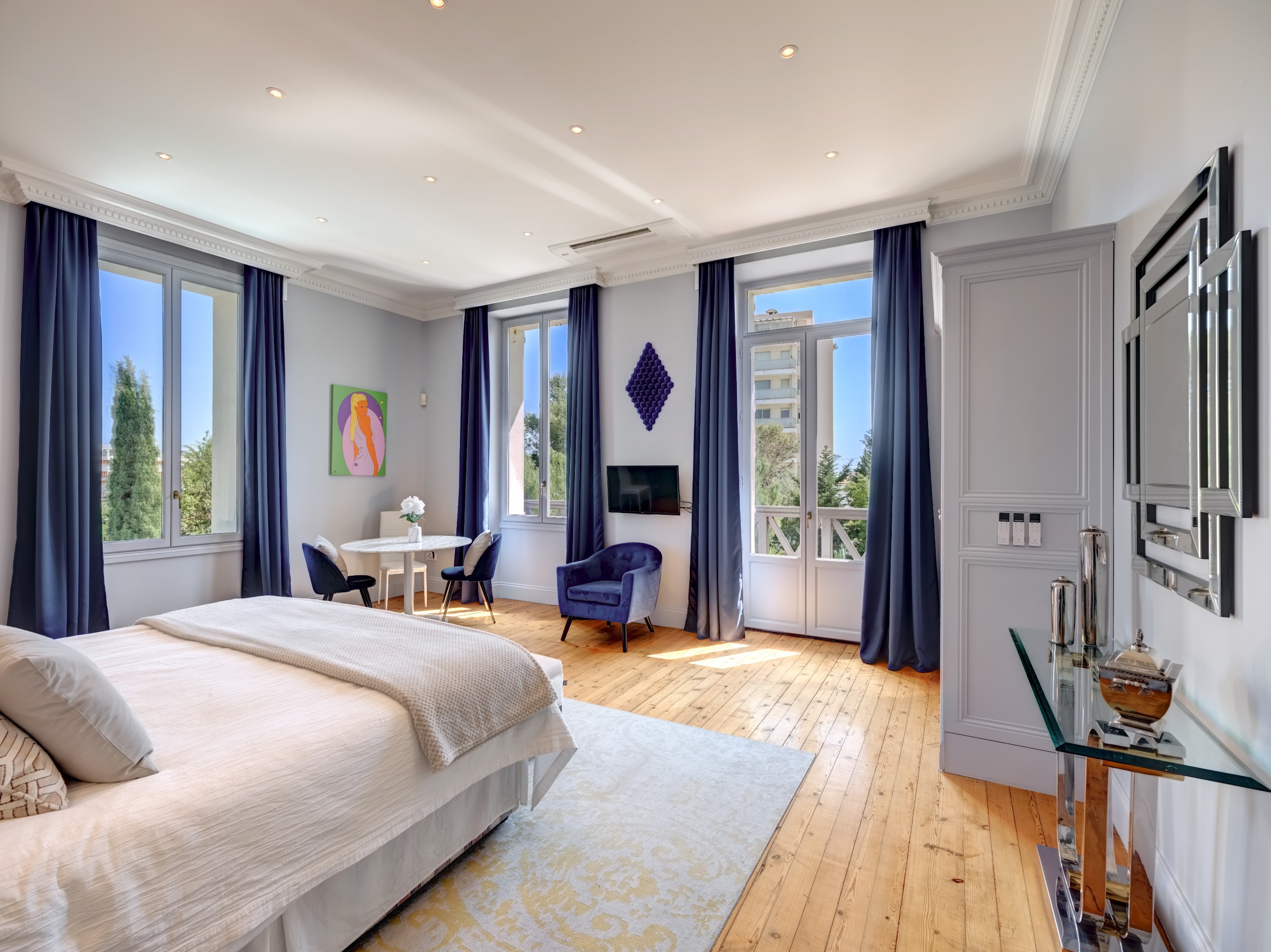 Cannes Saint-Nicolas historic villa with park, pool and guest house walking dis… - 物件實景