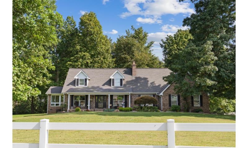 Corydon Geneva Rd, Henderson, KY 42420