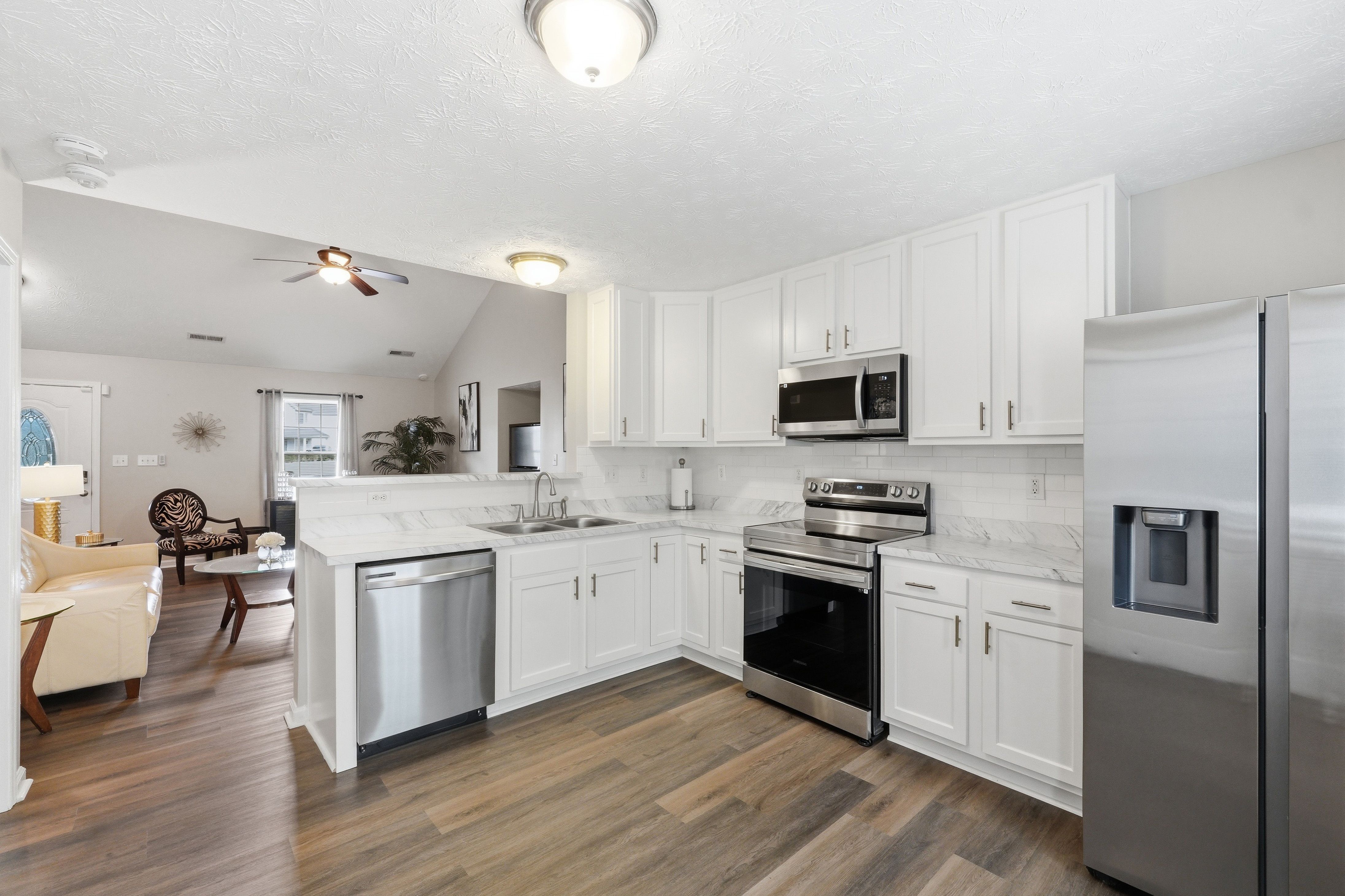 6314 Maravian Drive, Louisville, KY 40258 - 物件實景