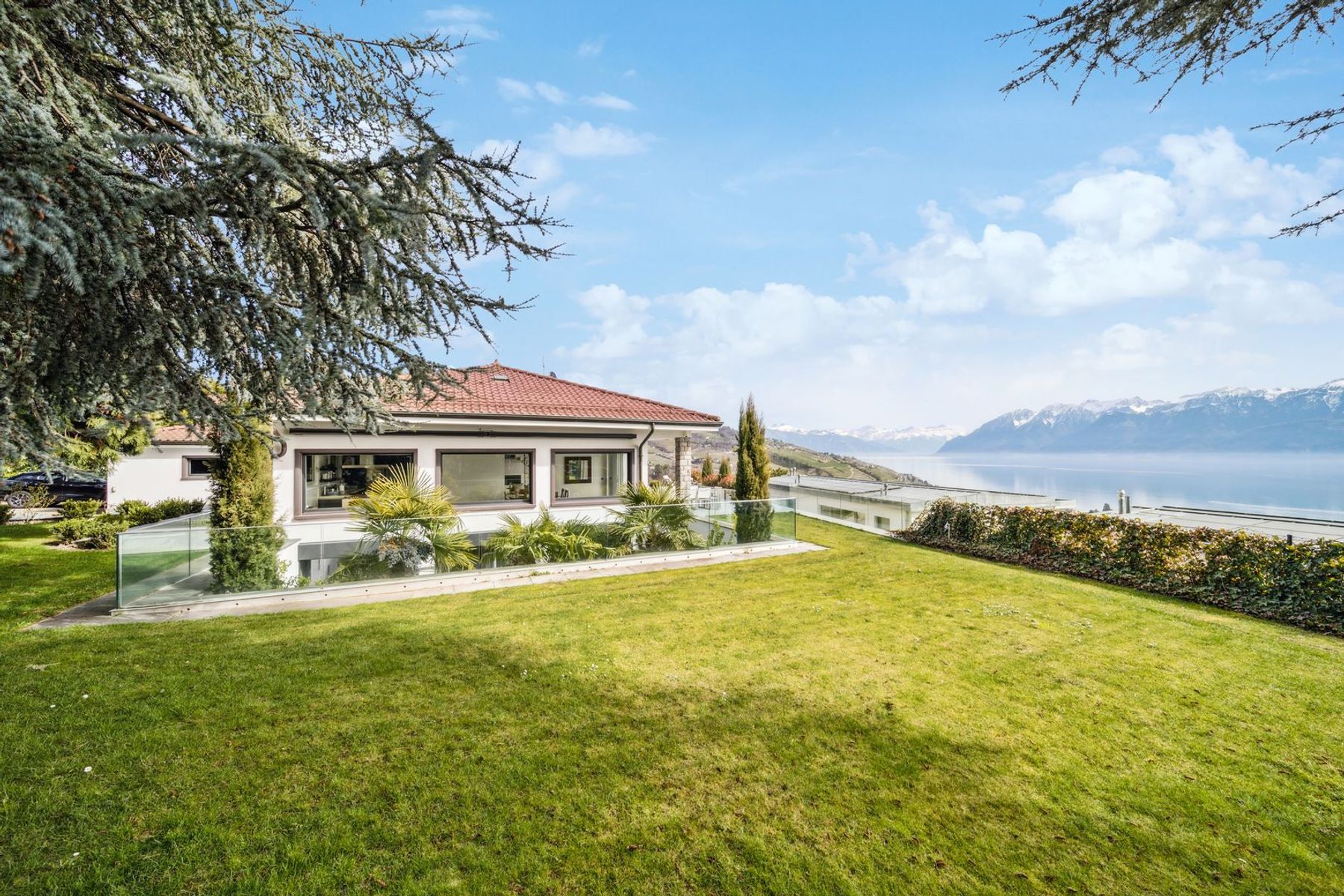  Contemporary manor house with exceptional panoramic view - 物件實景