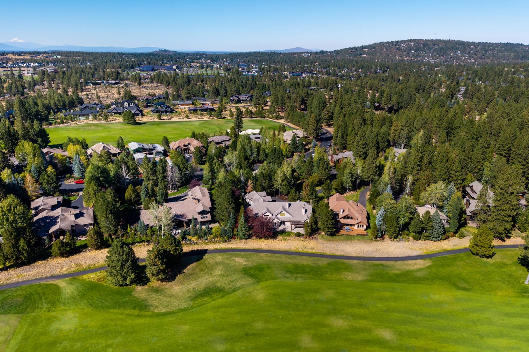  19309 Soda Springs Drive Bend, OR 97702 - 物件實景