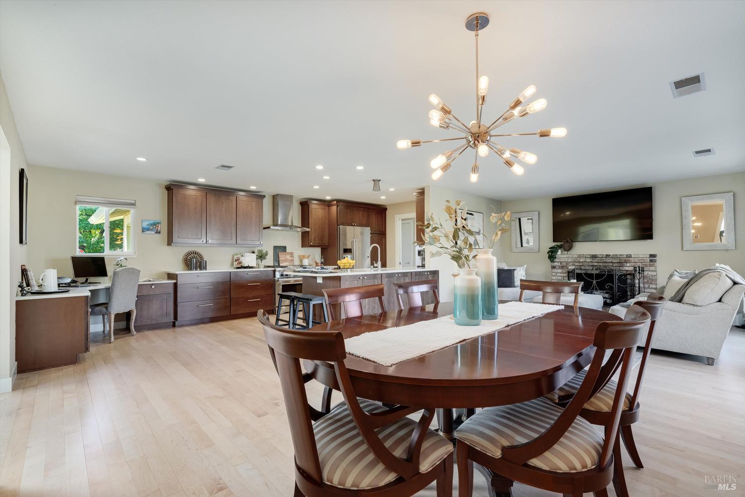 Napa, California, 94559, United States, 3 Bedrooms Bedrooms, ,2 BathroomsBathrooms,Residential,For Sale,2000781