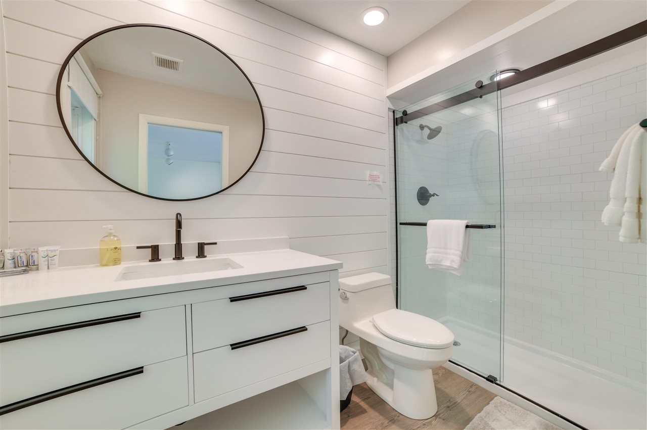 Harbor Springs, Michigan, 49740, United States, 3 Bedrooms Bedrooms, ,4 BathroomsBathrooms,Residential,For Sale,1954810