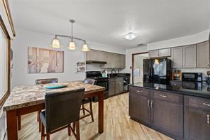 Poughkeepsie, New York, 12603, United States, 4 Bedrooms Bedrooms, ,3 BathroomsBathrooms,Residential,For Sale,1927911