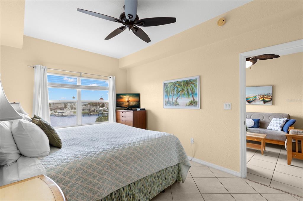 St Petersburg, Florida, 33708, United States, 2 Bedrooms Bedrooms, ,2 BathroomsBathrooms,Residential,For Sale,1950860