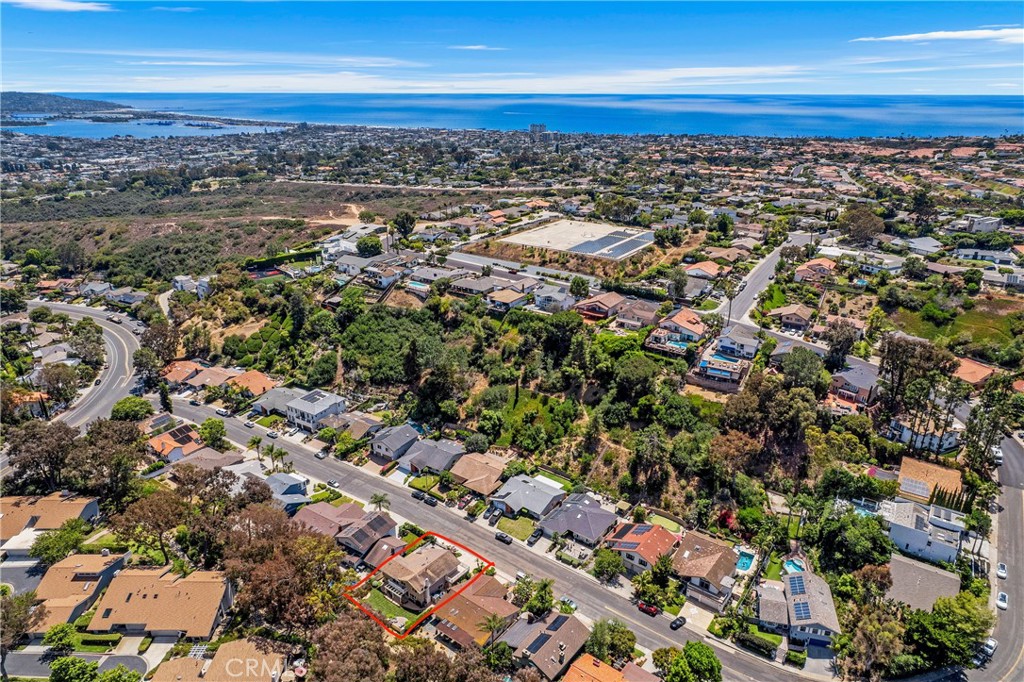 La Jolla, California, 92037, United States, 6 Bedrooms Bedrooms, ,3 BathroomsBathrooms,Residential,For Sale,1901243