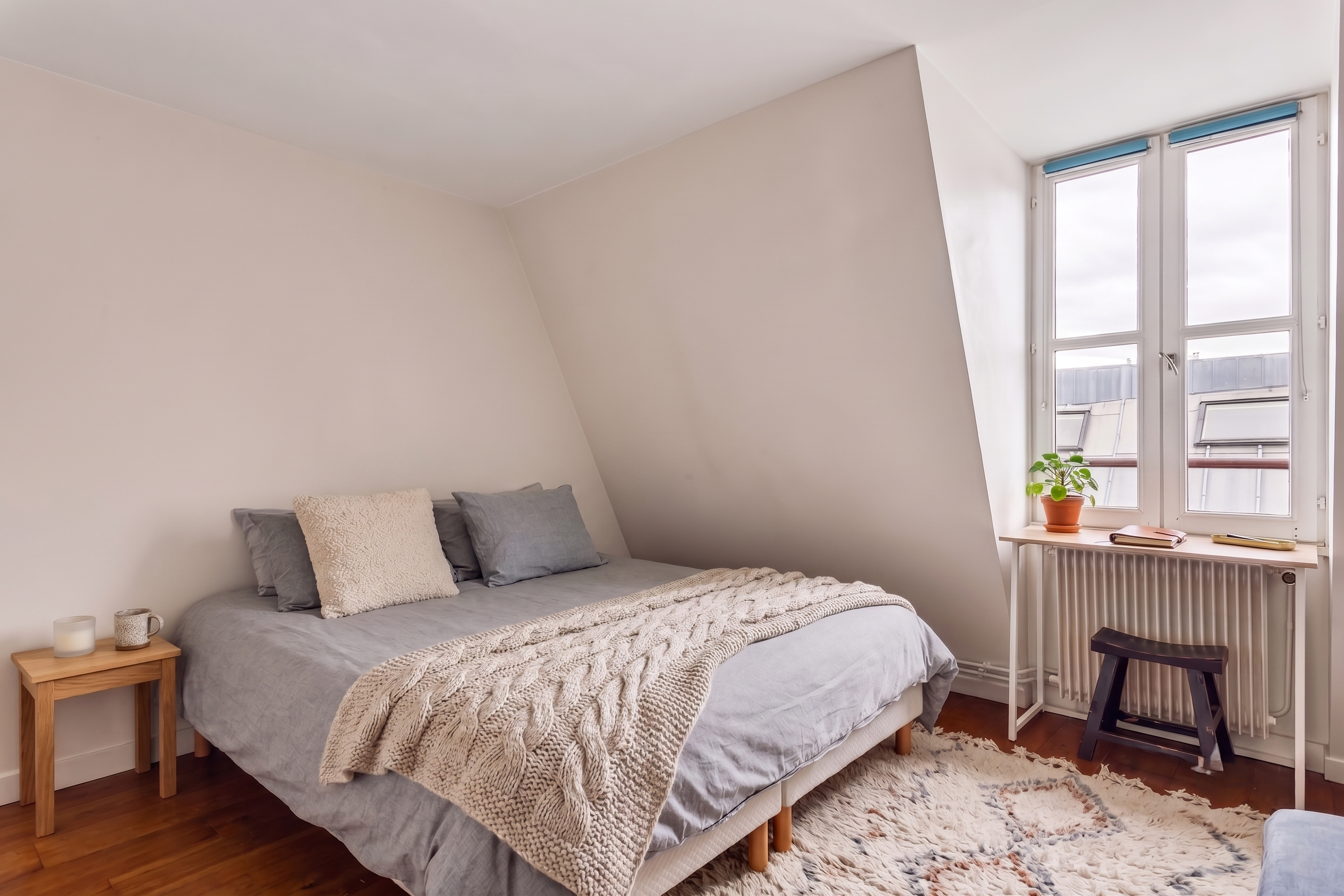  Le Marais - Renovated Top-Floor Apartment with Exposed Beams and Rooftop Views - 物件實景